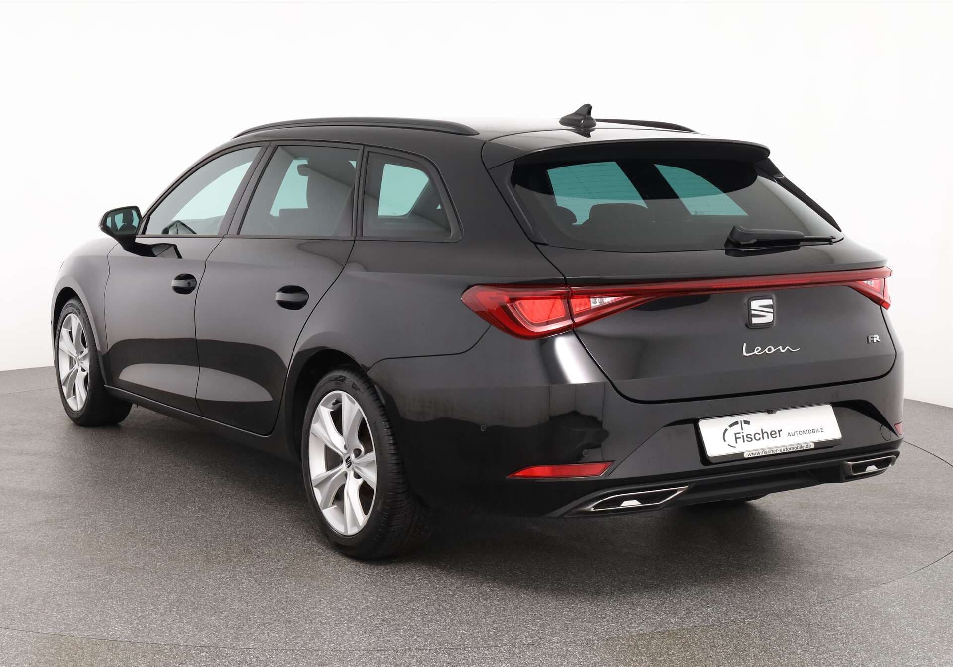 SEAT Leon Sportstourer, photo 3 sur 17