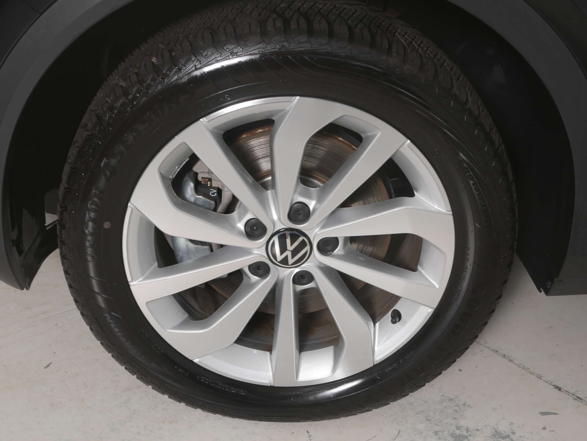 VOLKSWAGEN T-Roc, photo 9 sur 17