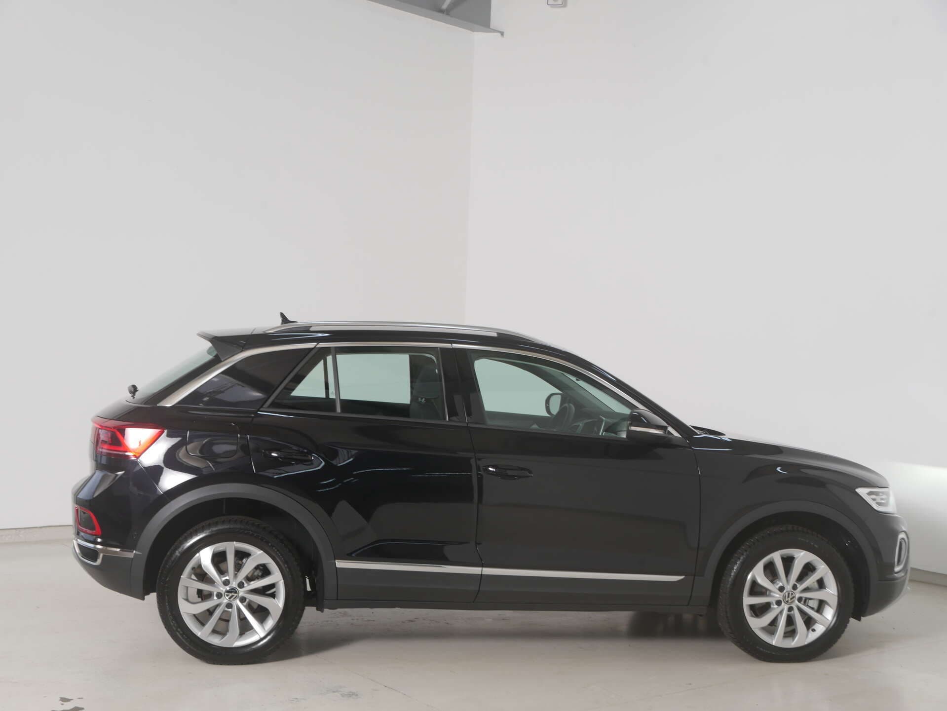 VOLKSWAGEN T-Roc, photo 7 sur 17