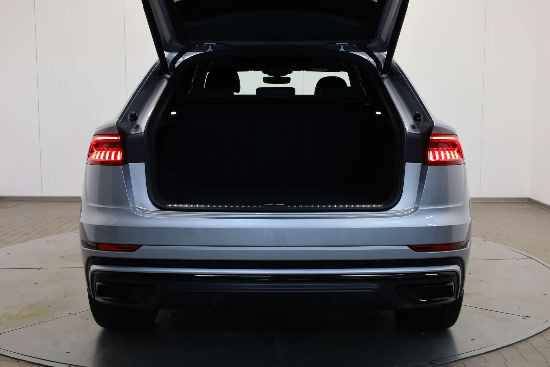 AUDI Q8, photo 11 sur 17