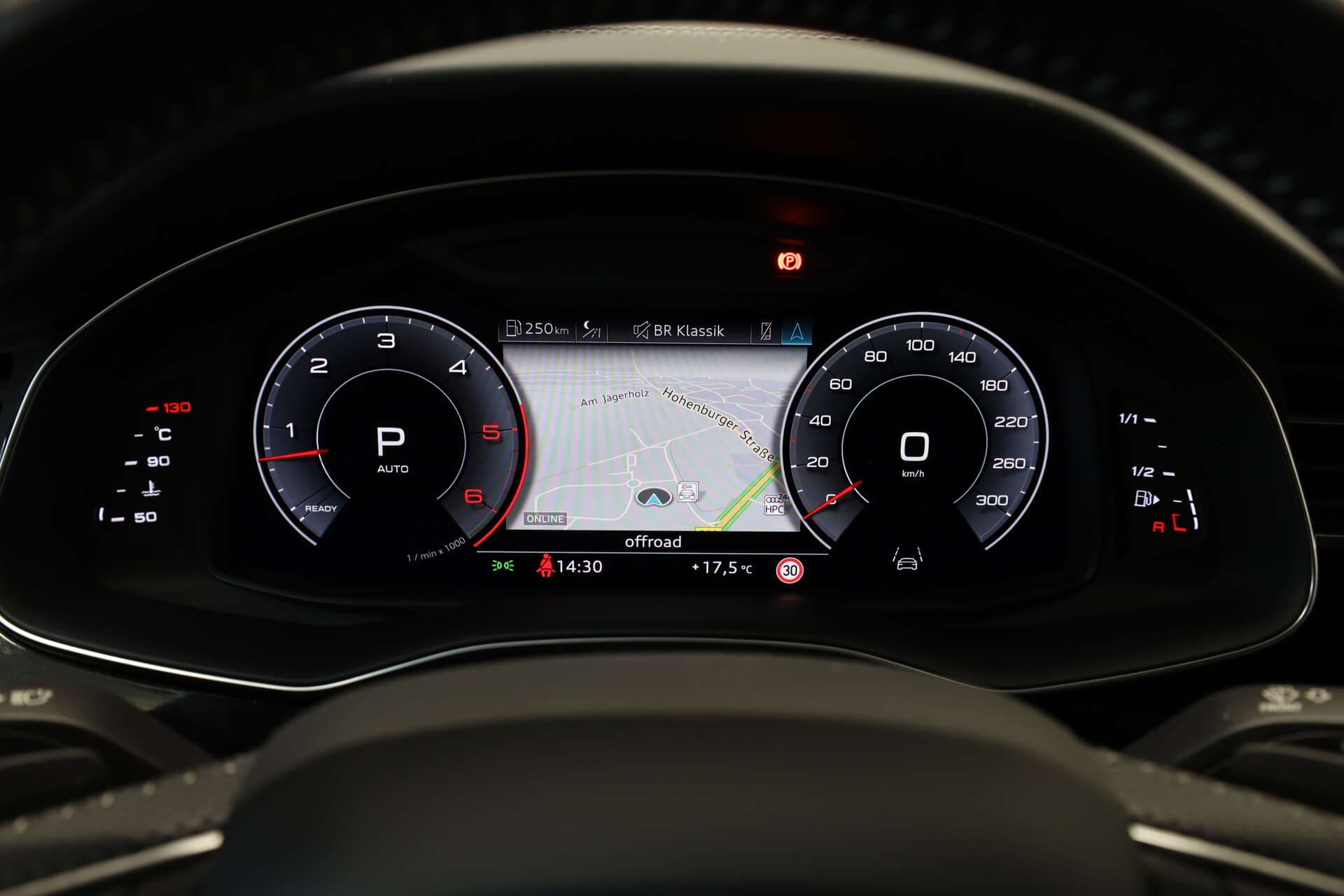 AUDI Q8, photo 12 sur 17