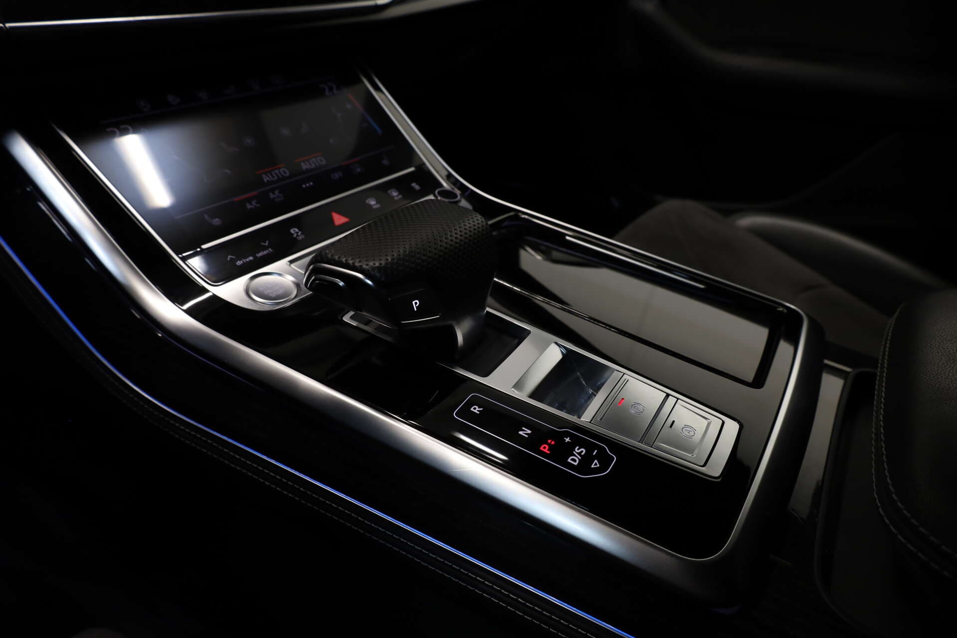 AUDI Q8, photo 17 sur 17