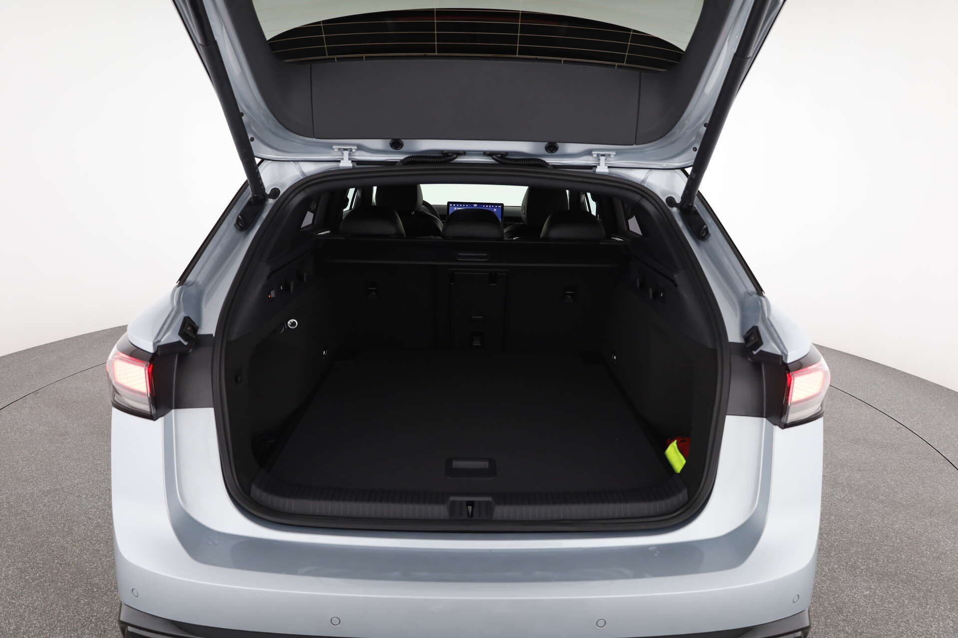 VOLKSWAGEN ID.7 Tourer, photo 11 sur 17
