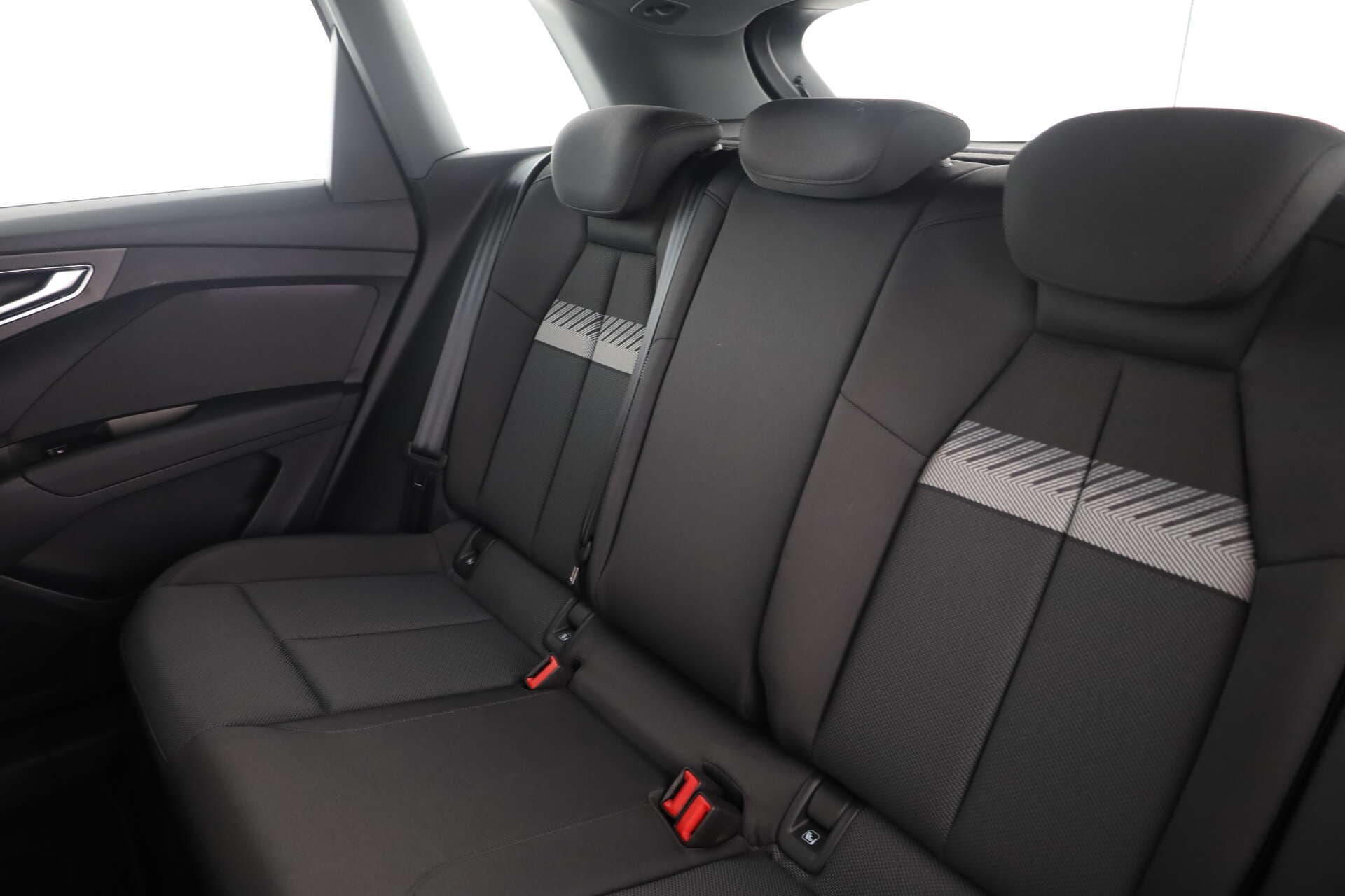 AUDI Q4 e-tron, photo 10 sur 17