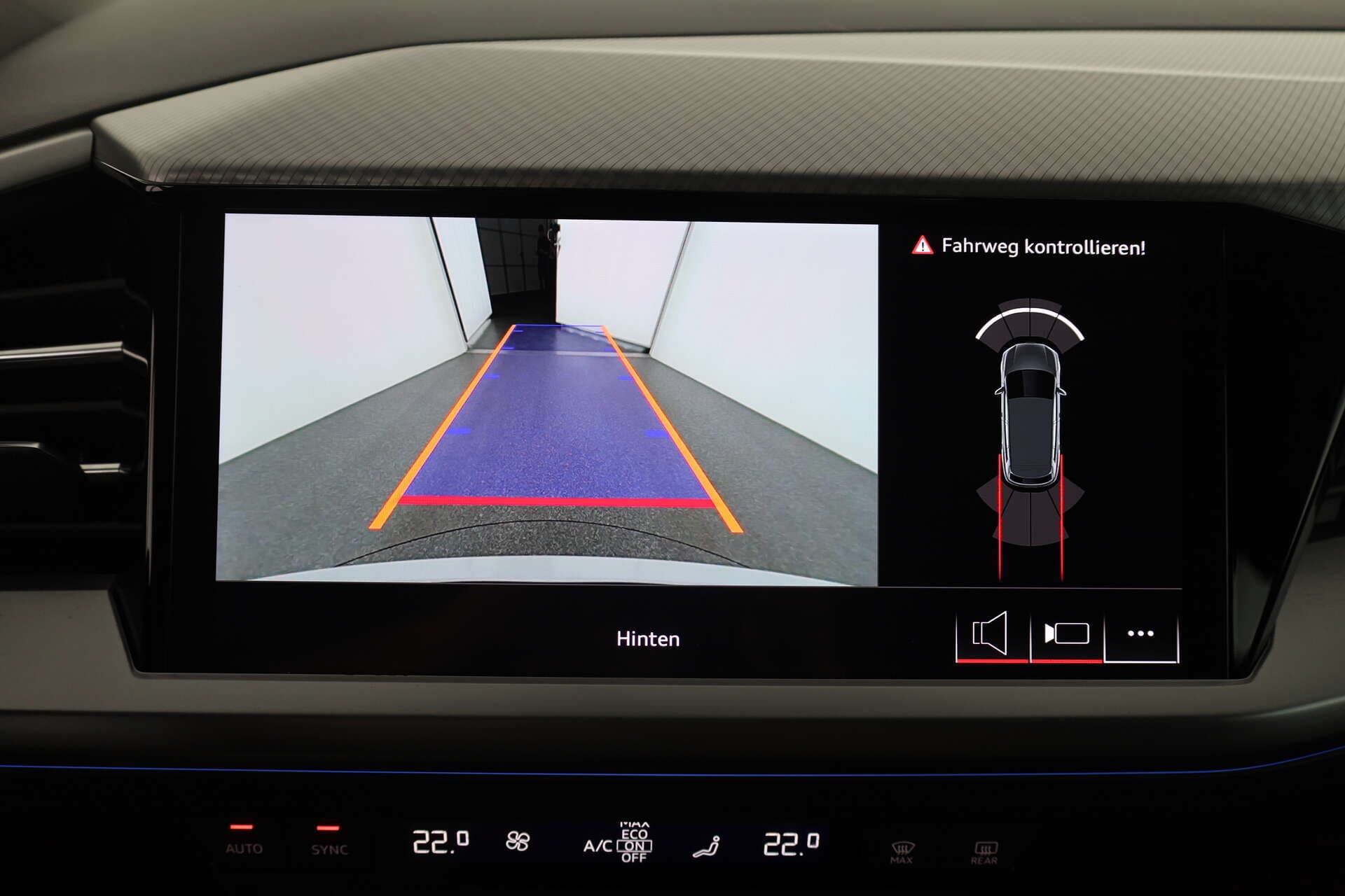 AUDI Q4 e-tron, photo 16 sur 17