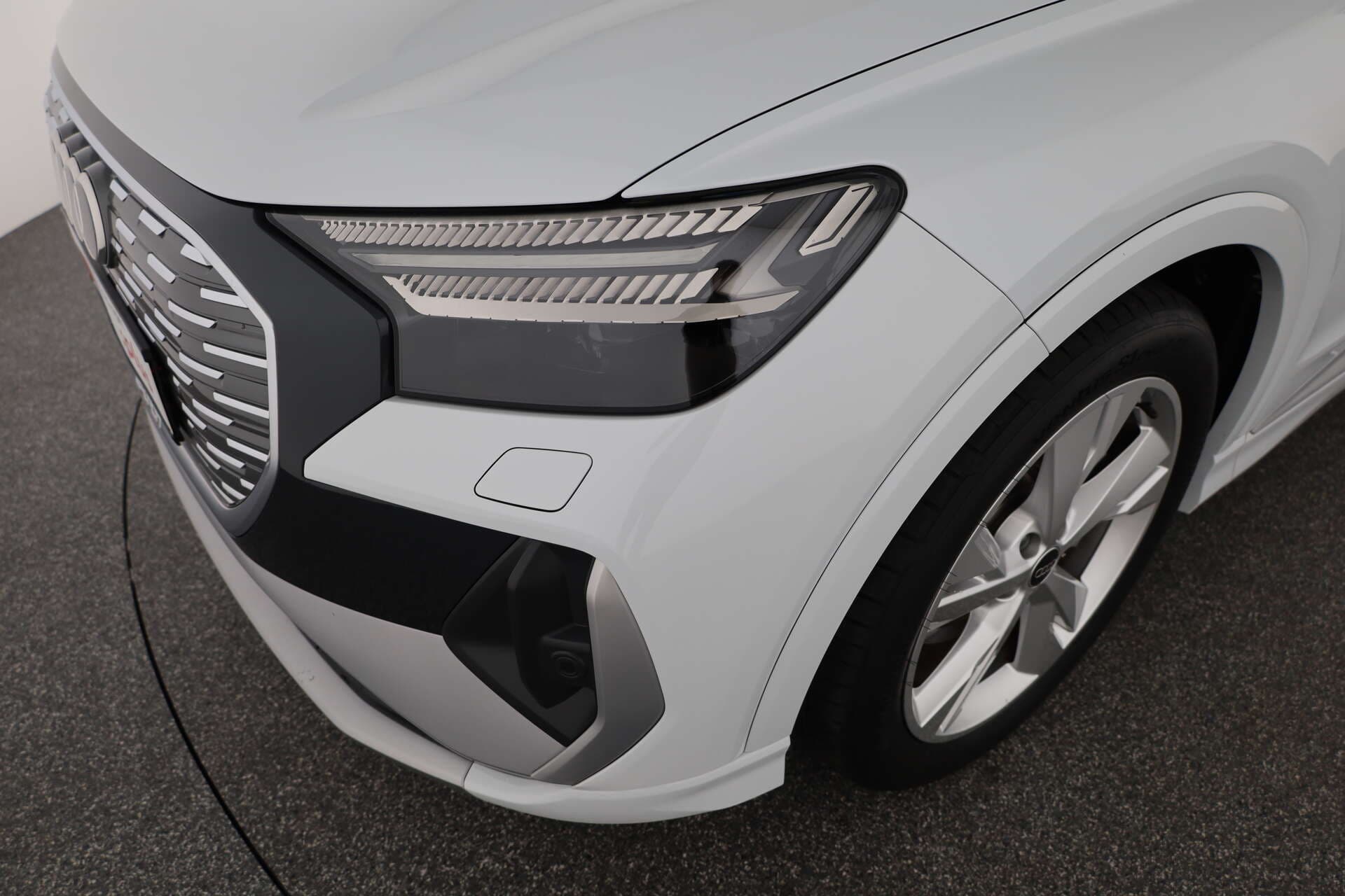 AUDI Q4 e-tron, photo 6 sur 17