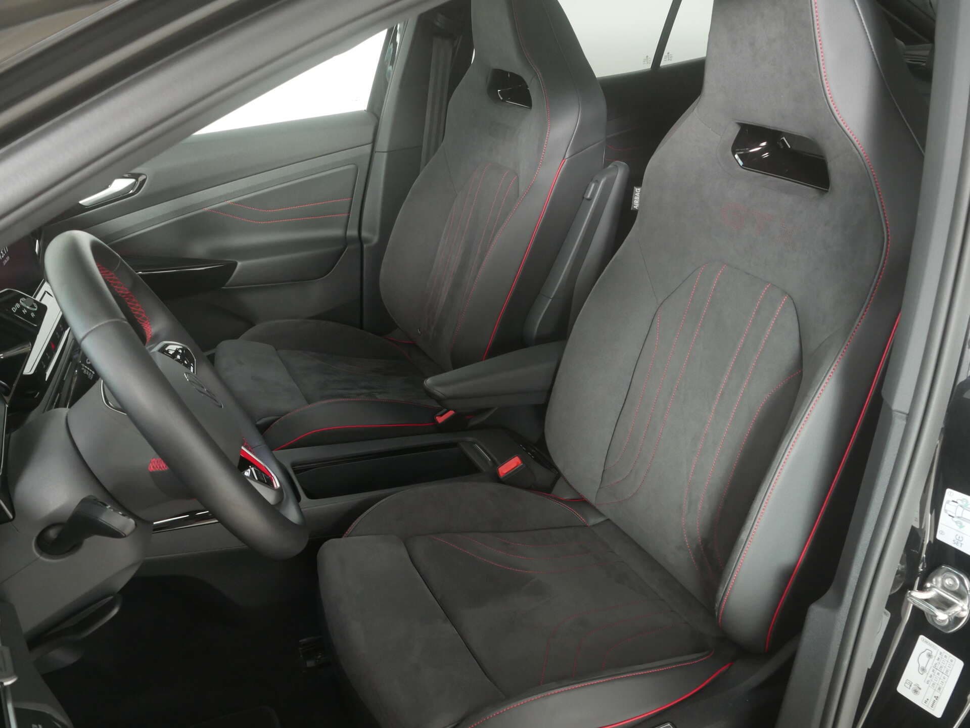VOLKSWAGEN ID.5, photo 13 sur 17
