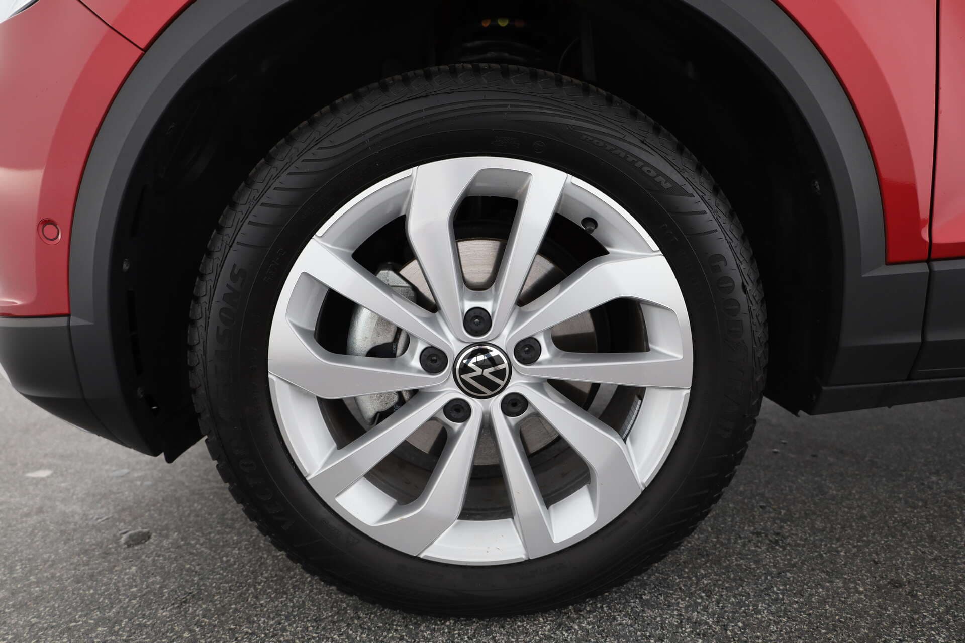 VOLKSWAGEN T-Roc, photo 8 sur 17
