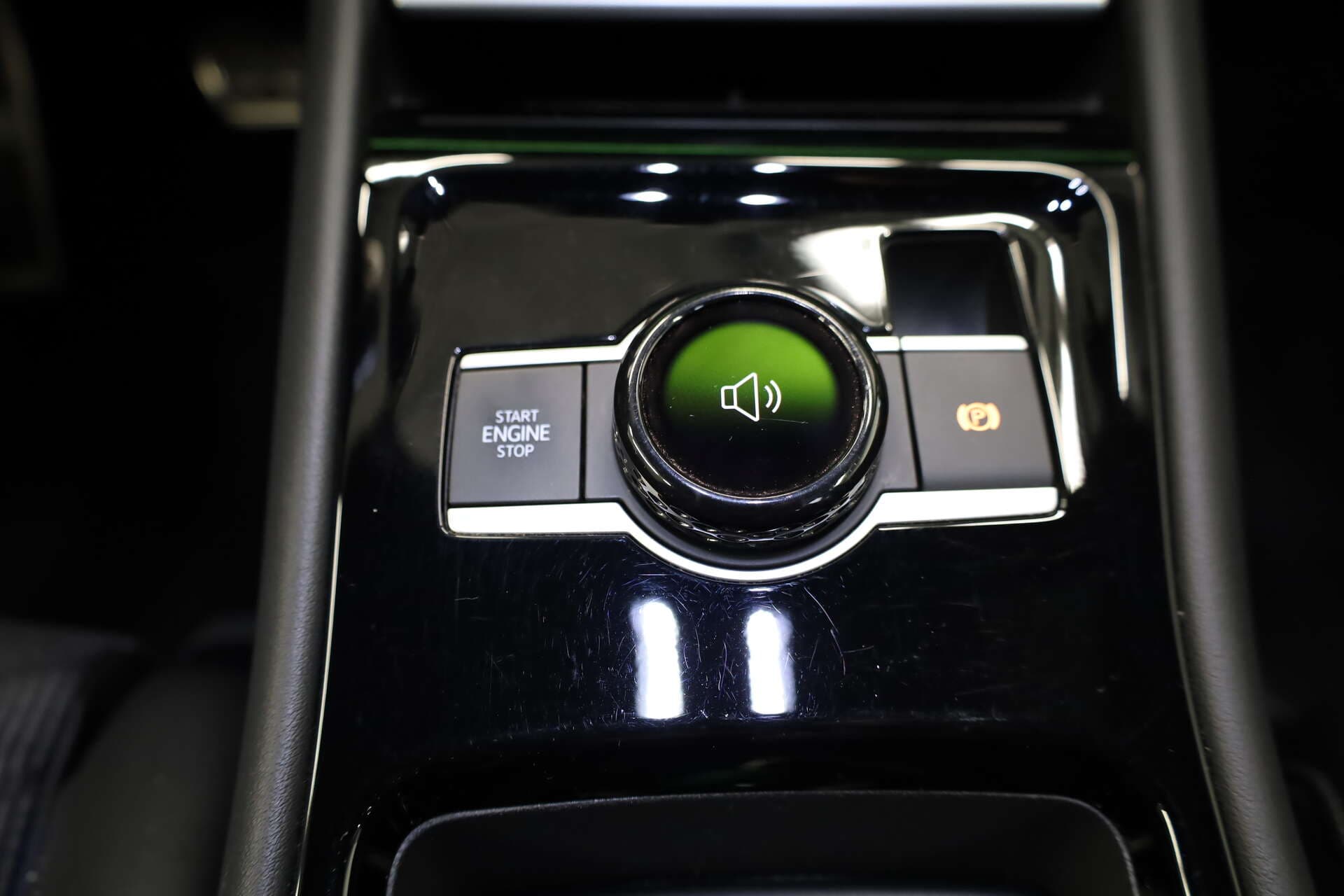 VOLKSWAGEN Tiguan, photo 16 sur 17