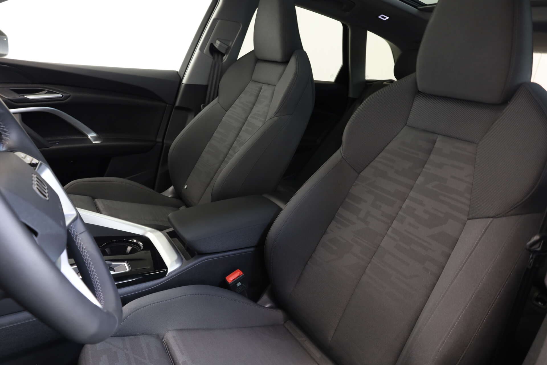 AUDI Q5, photo 9 sur 17