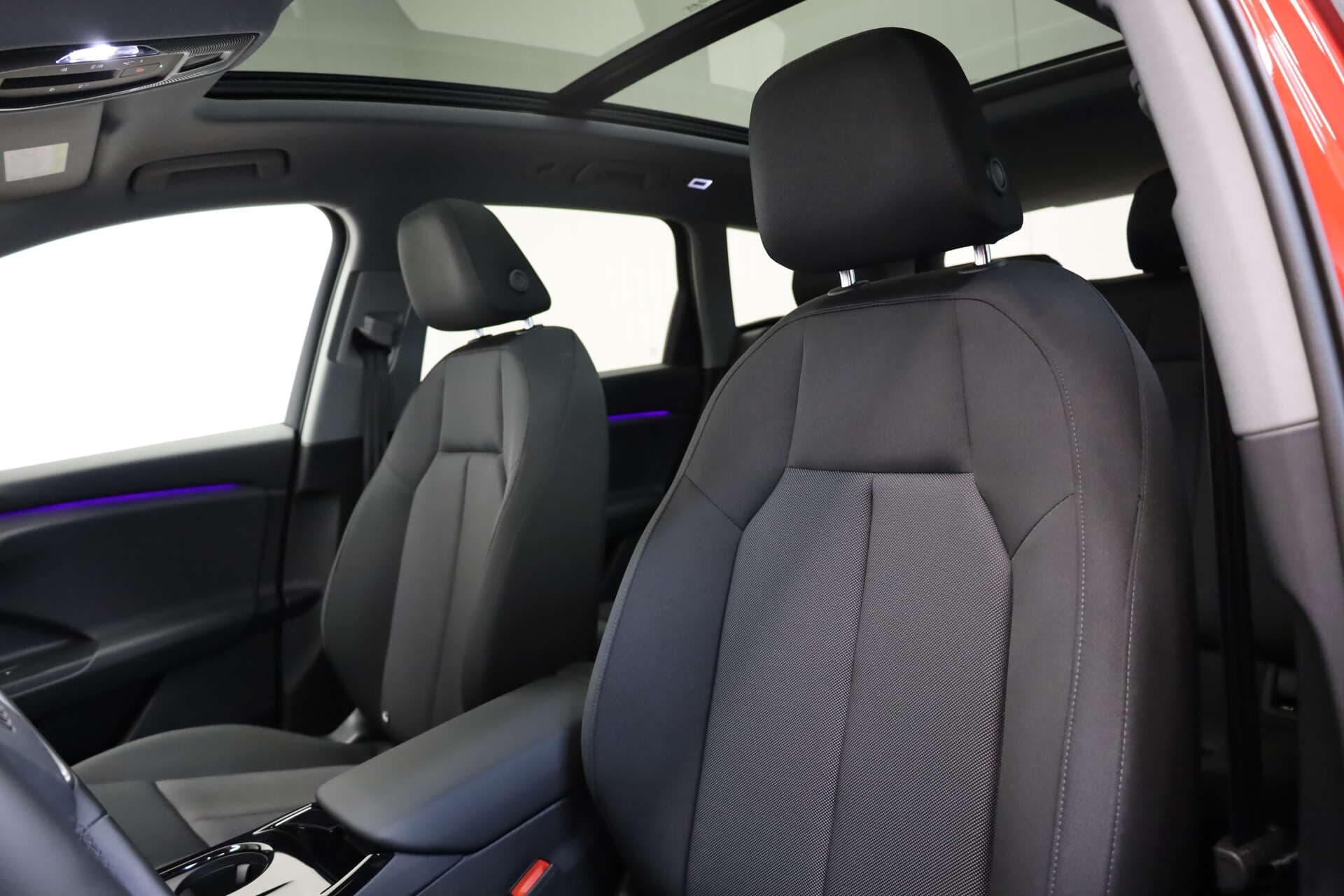 AUDI Q6 SUV, photo 9 sur 17