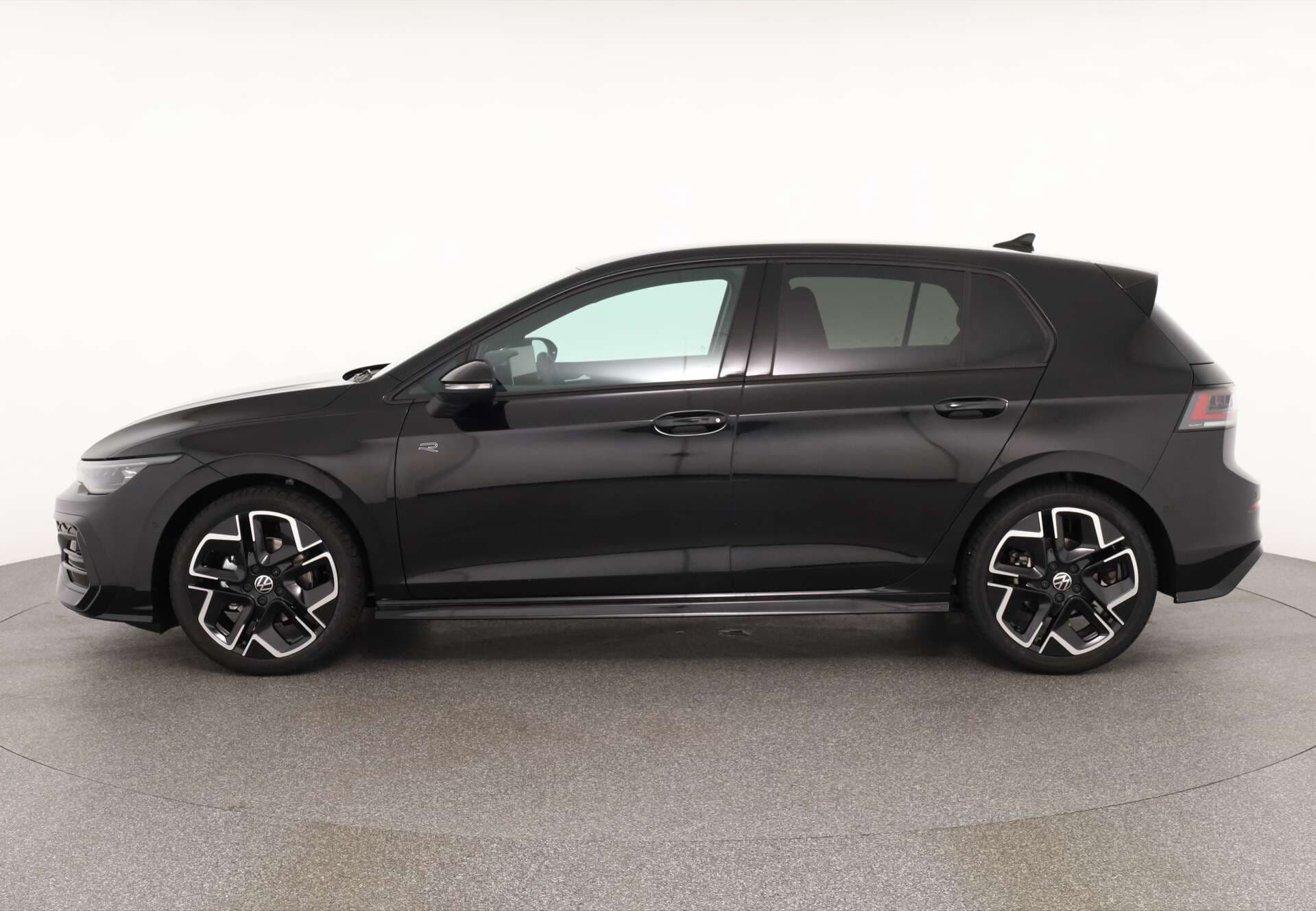 VOLKSWAGEN Golf, photo 4 sur 17