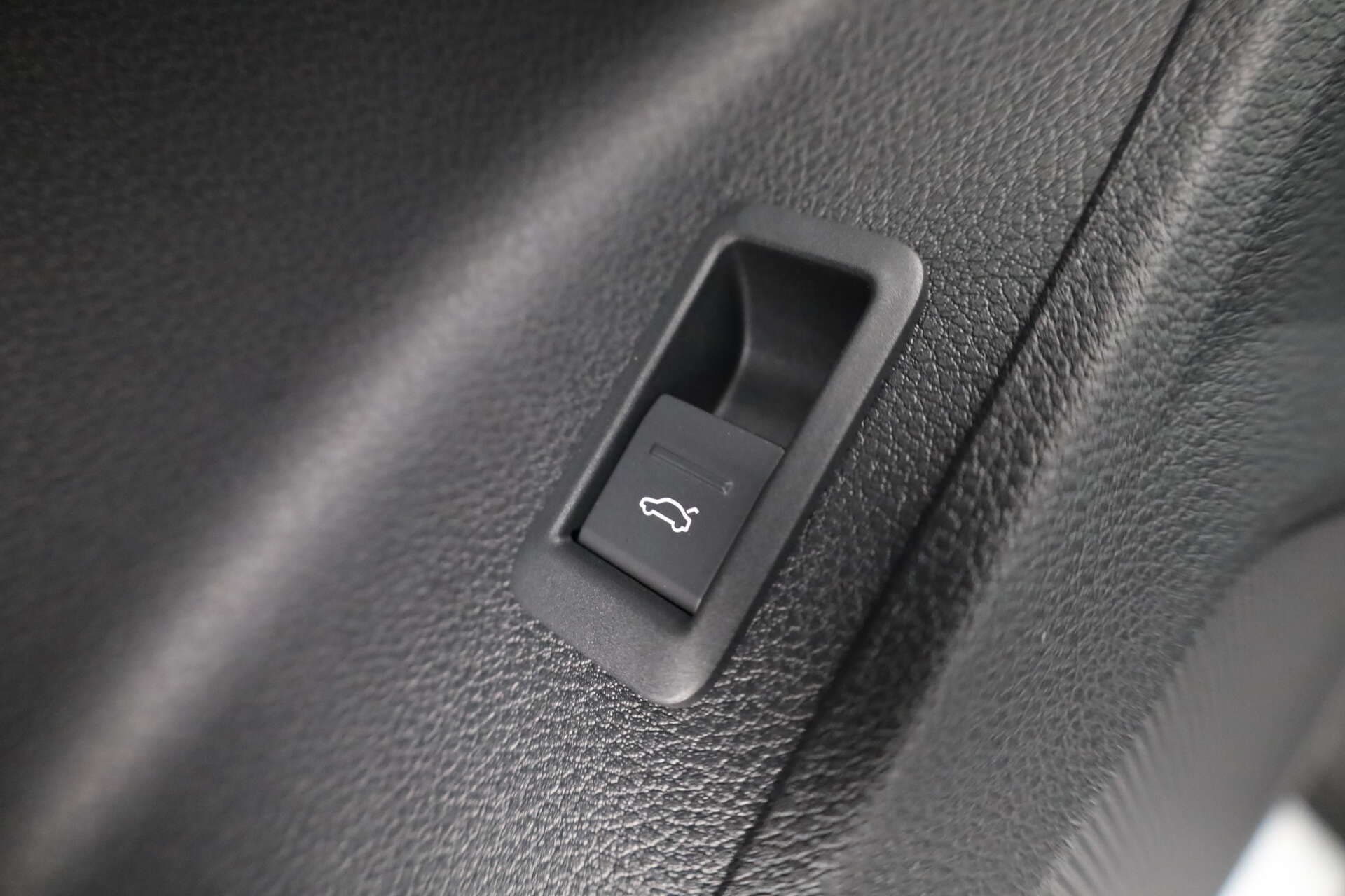 AUDI Q3, photo 15 sur 17