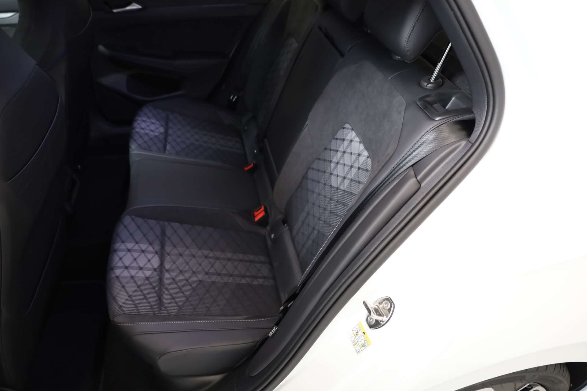VOLKSWAGEN Golf, photo 13 sur 15