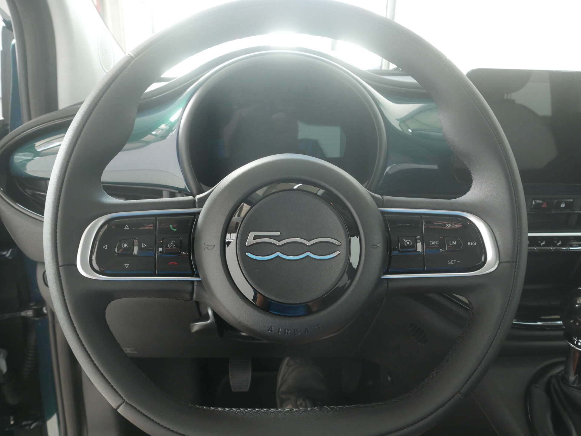 FIAT 500 Hybrid, photo 9 sur 17