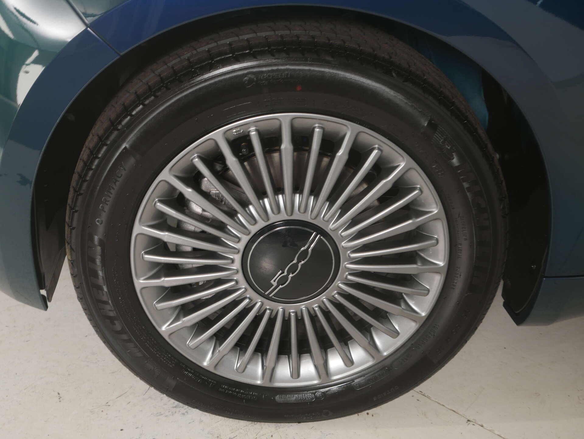 FIAT 500 Hybrid, photo 4 sur 17