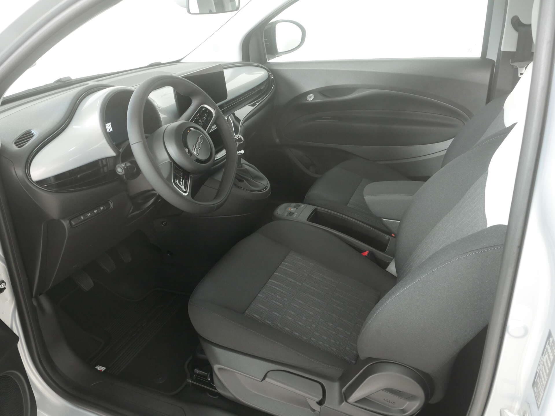 FIAT 500 Hybrid, photo 13 sur 17