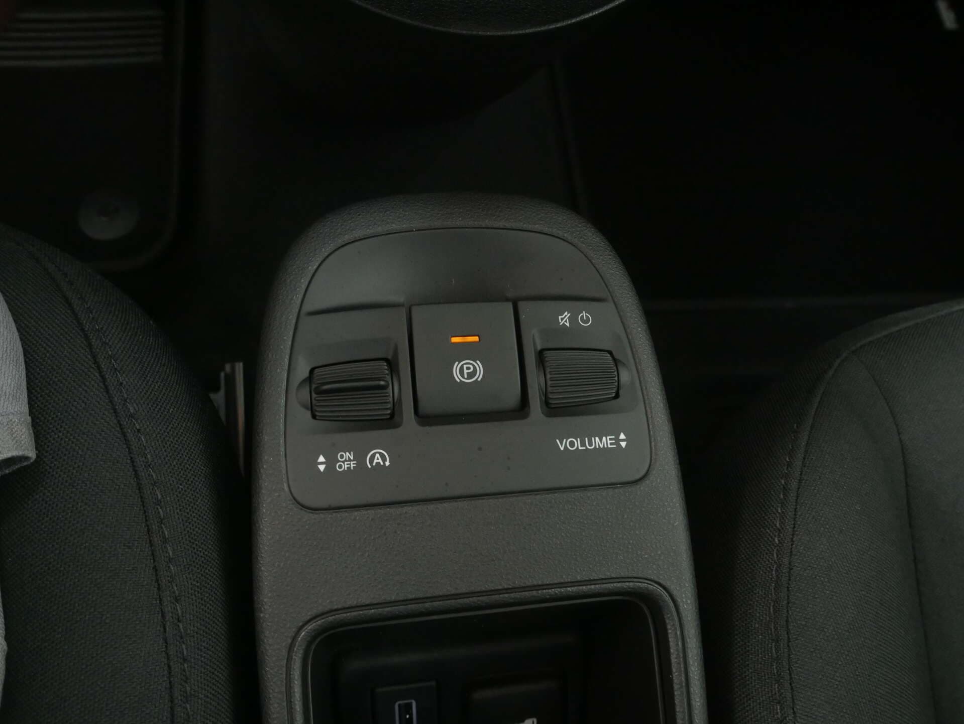 FIAT 500 Hybrid, photo 17 sur 17