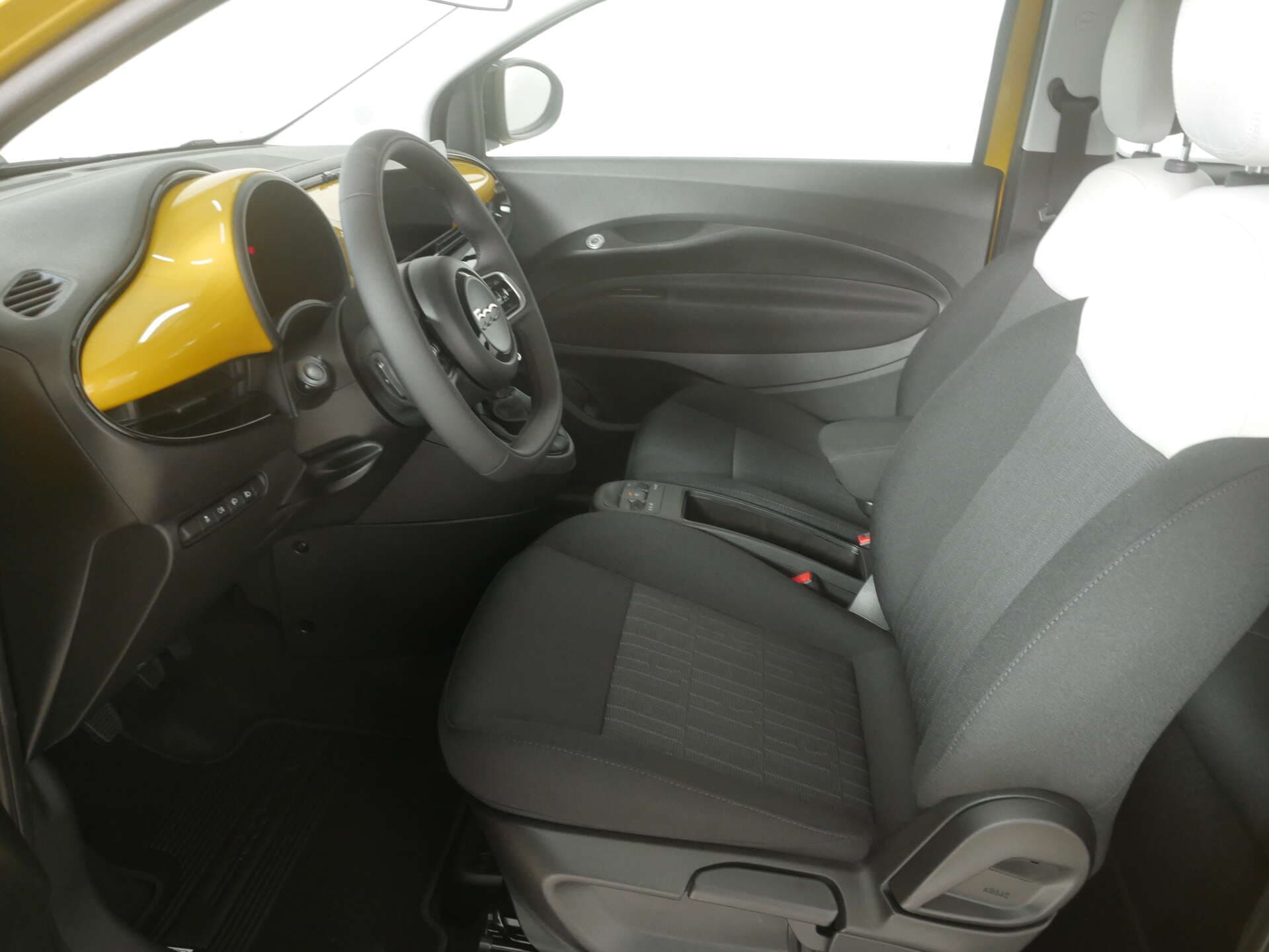 FIAT 500 Hybrid, photo 13 sur 17