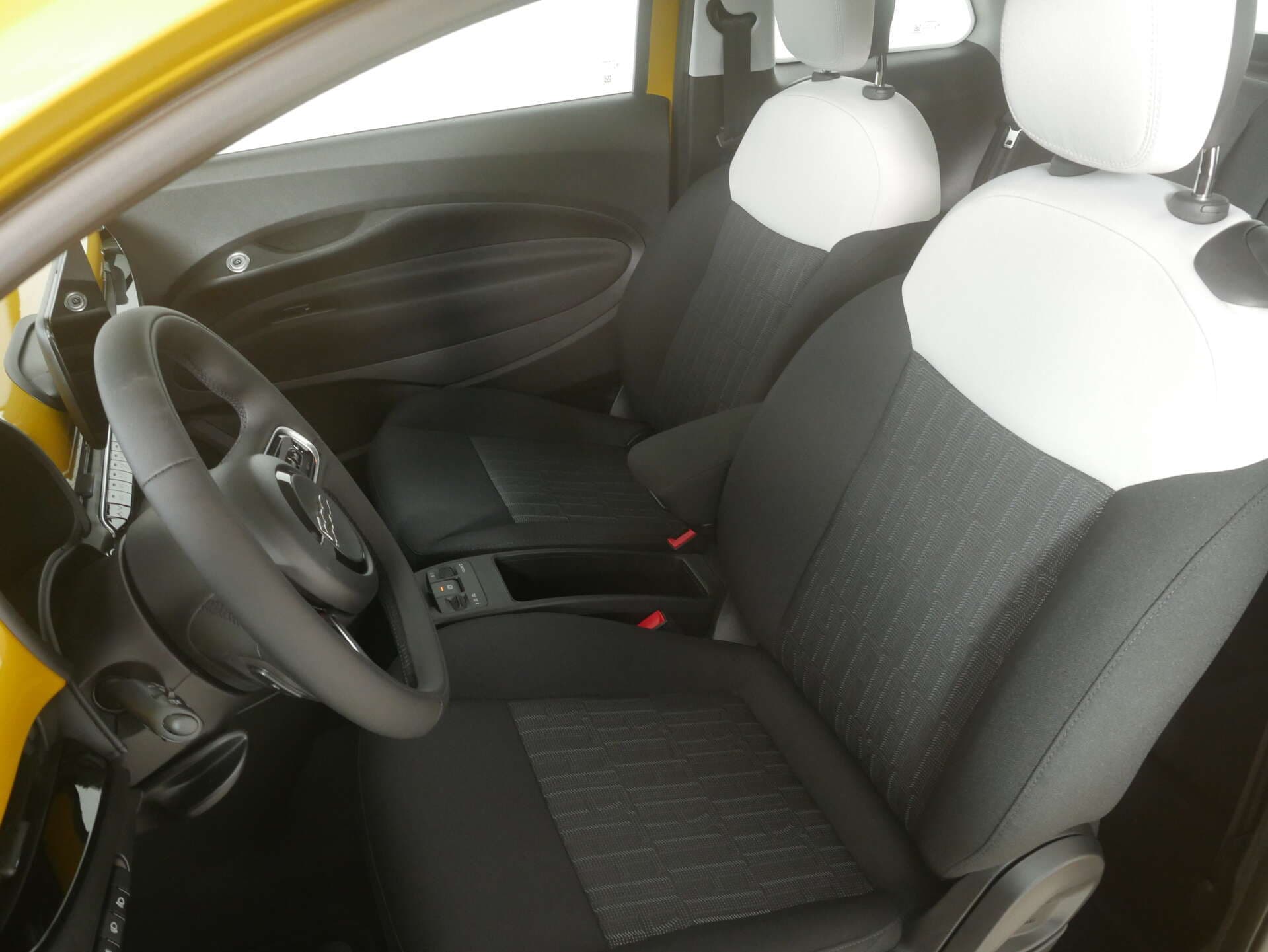 FIAT 500 Hybrid, photo 14 sur 17