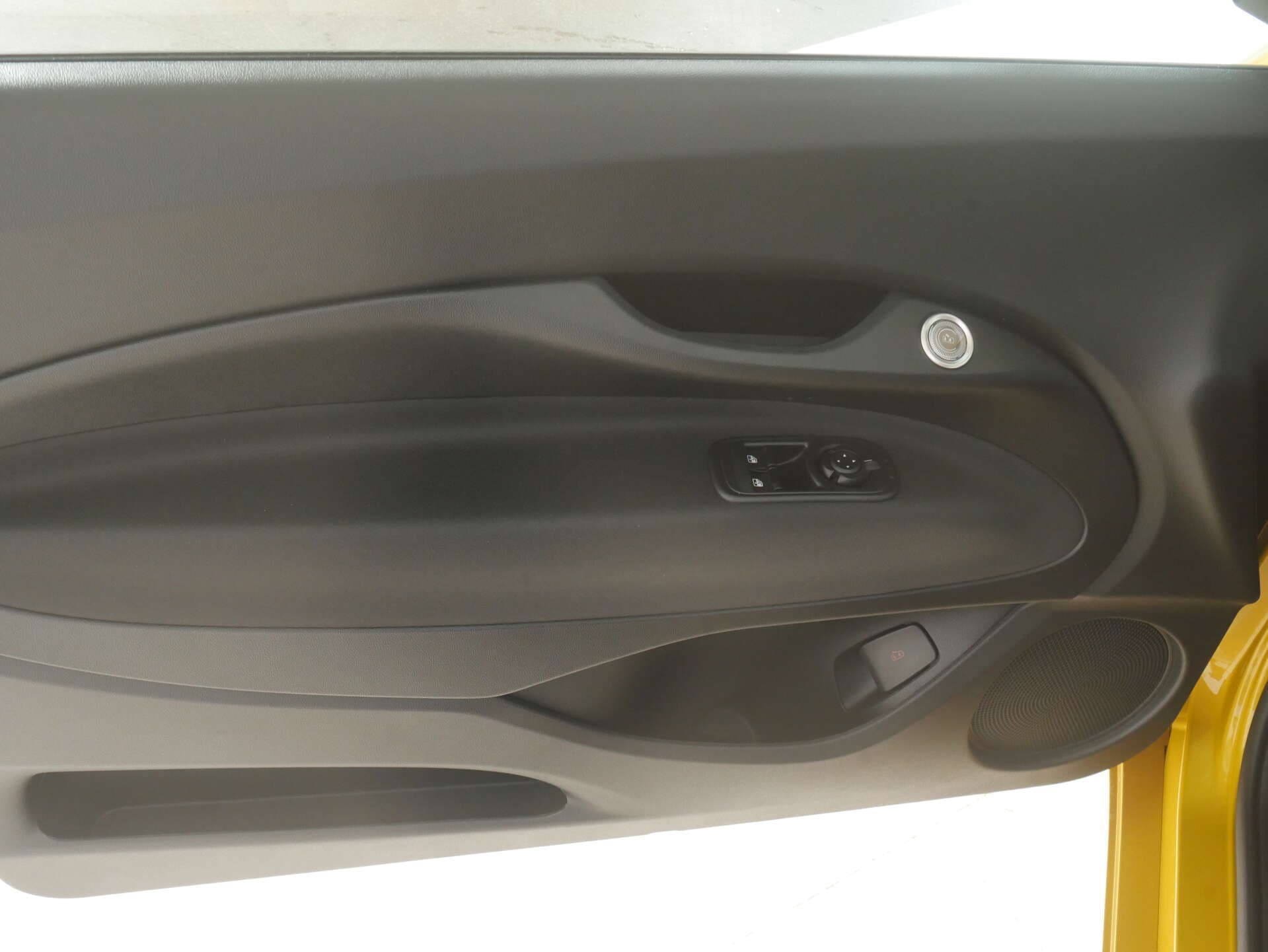 FIAT 500 Hybrid, photo 15 sur 17
