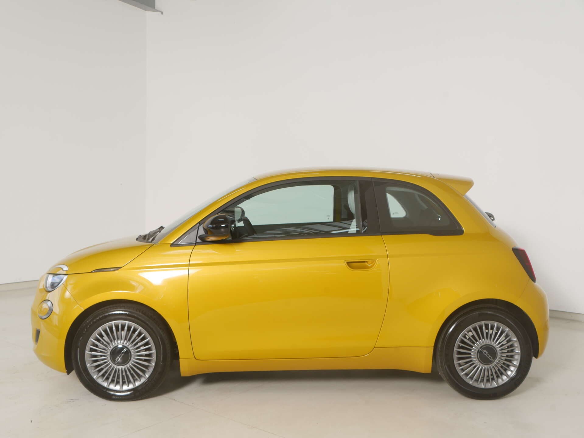 FIAT 500 Hybrid, photo 5 sur 17