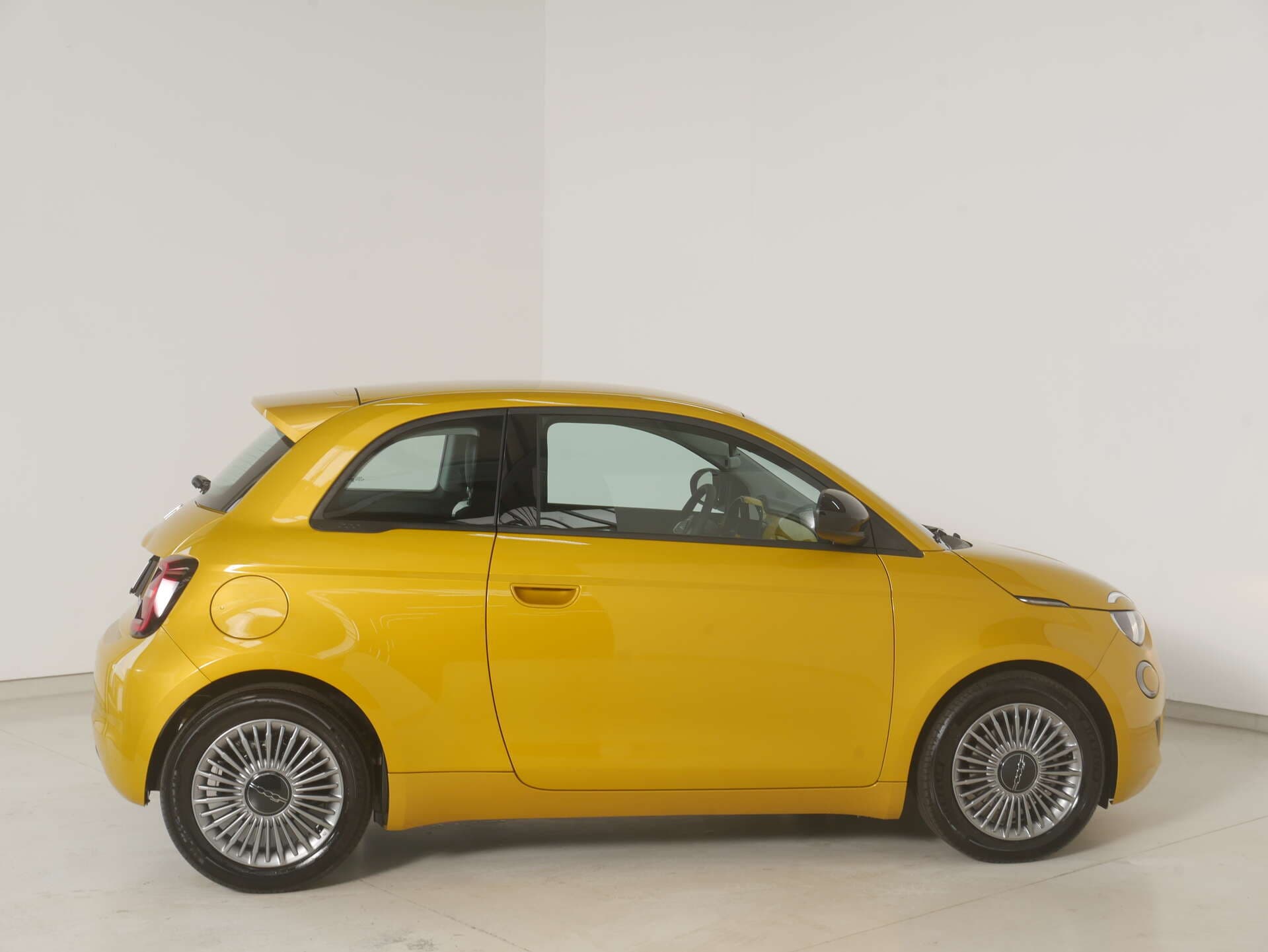 FIAT 500 Hybrid, photo 8 sur 17