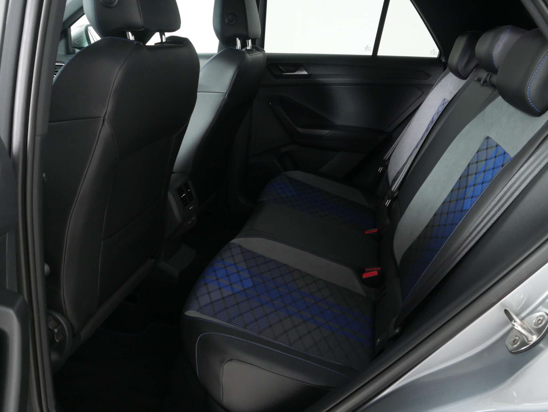 VOLKSWAGEN T-Roc, photo 14 sur 17