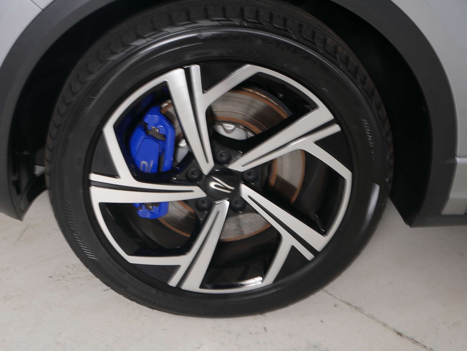 VOLKSWAGEN T-Roc, photo 5 sur 17