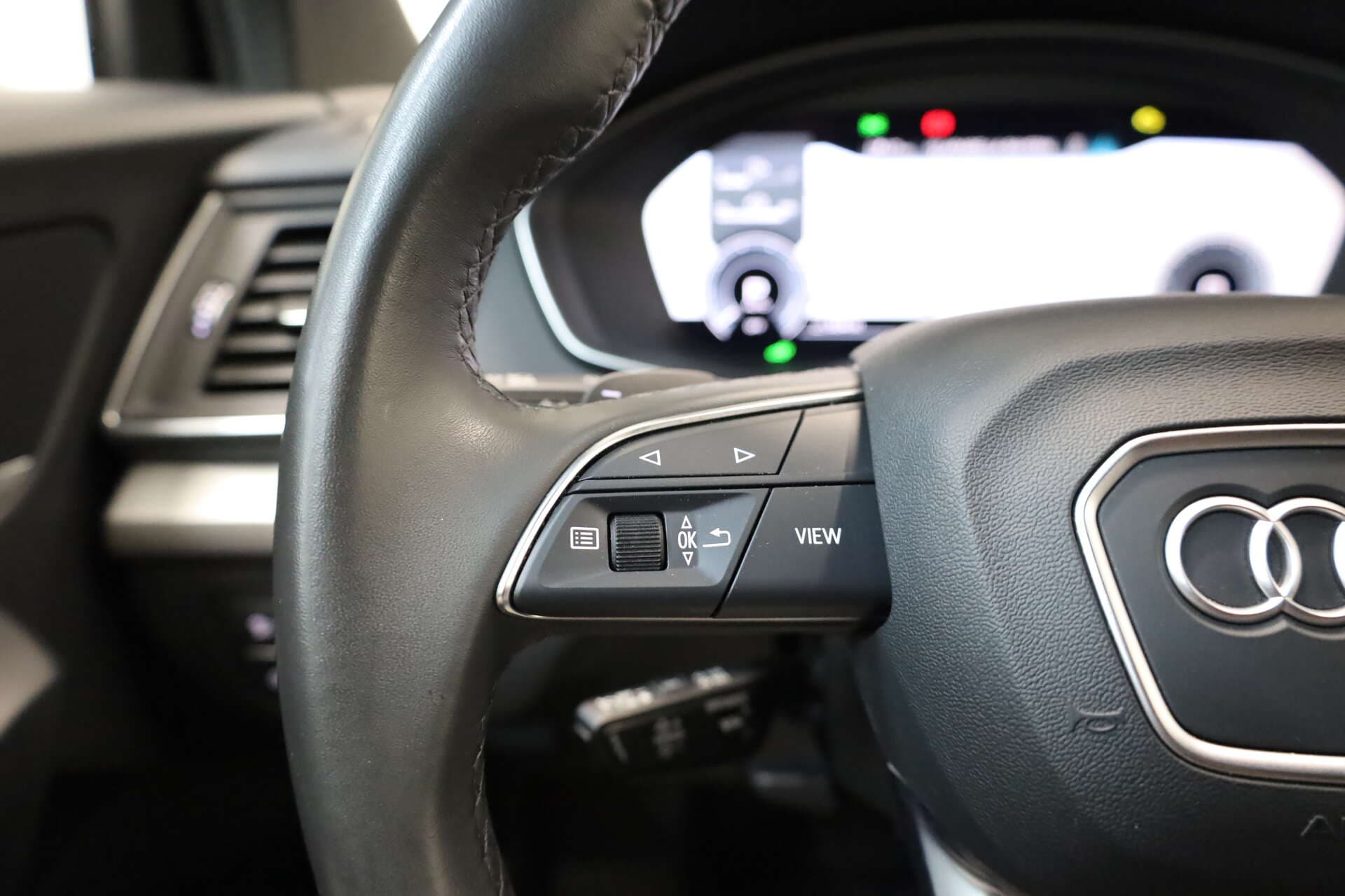 AUDI Q5, photo 14 sur 17