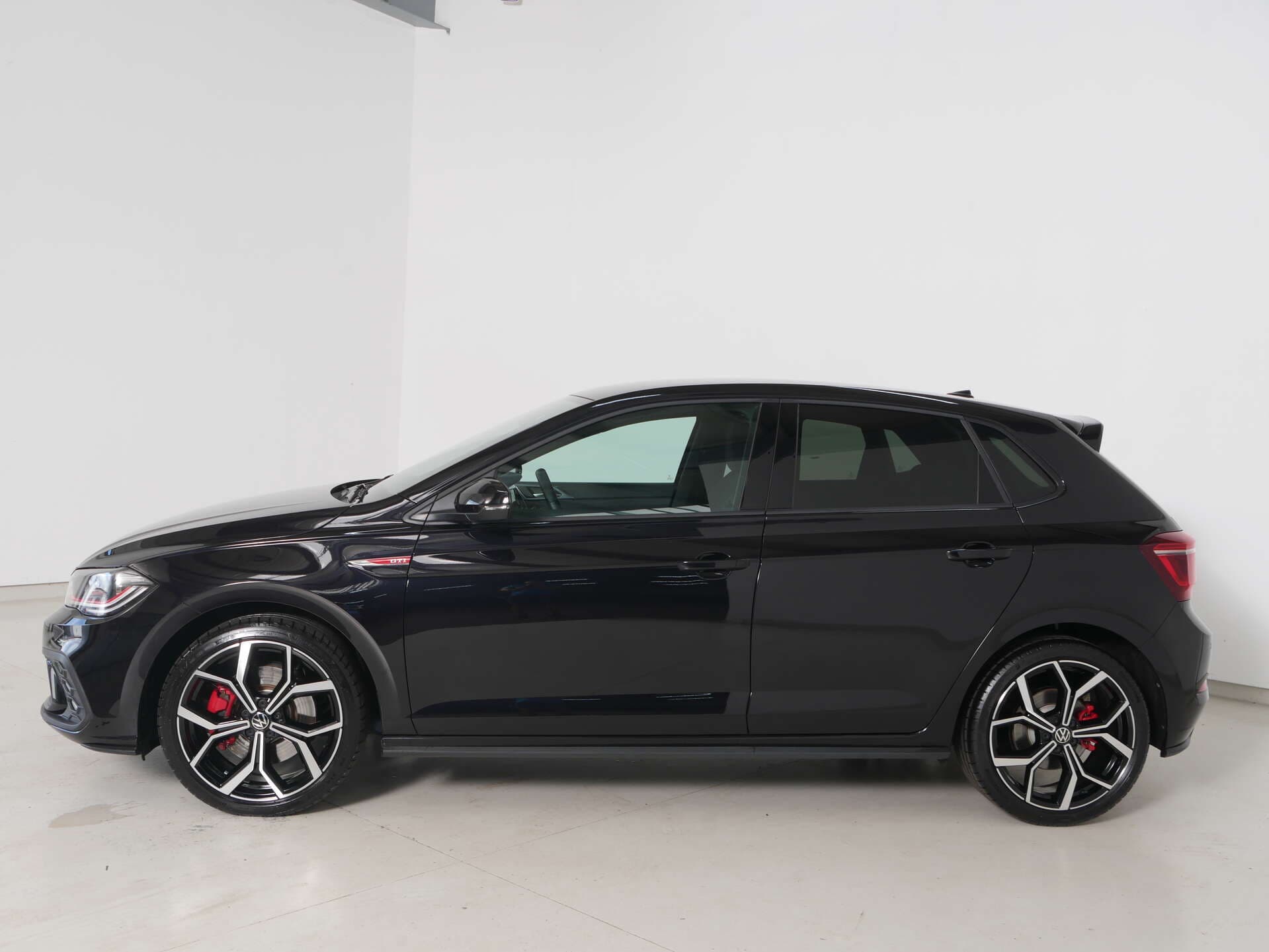 VOLKSWAGEN Polo, photo 4 sur 17