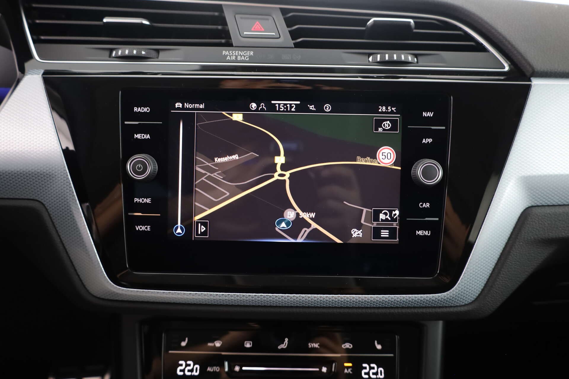 VOLKSWAGEN Touran, photo 16 sur 17