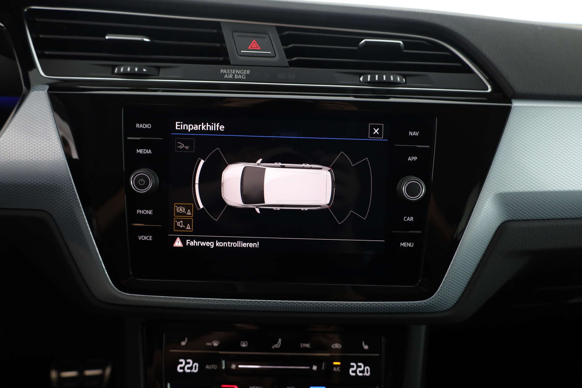 VOLKSWAGEN Touran, photo 17 sur 17