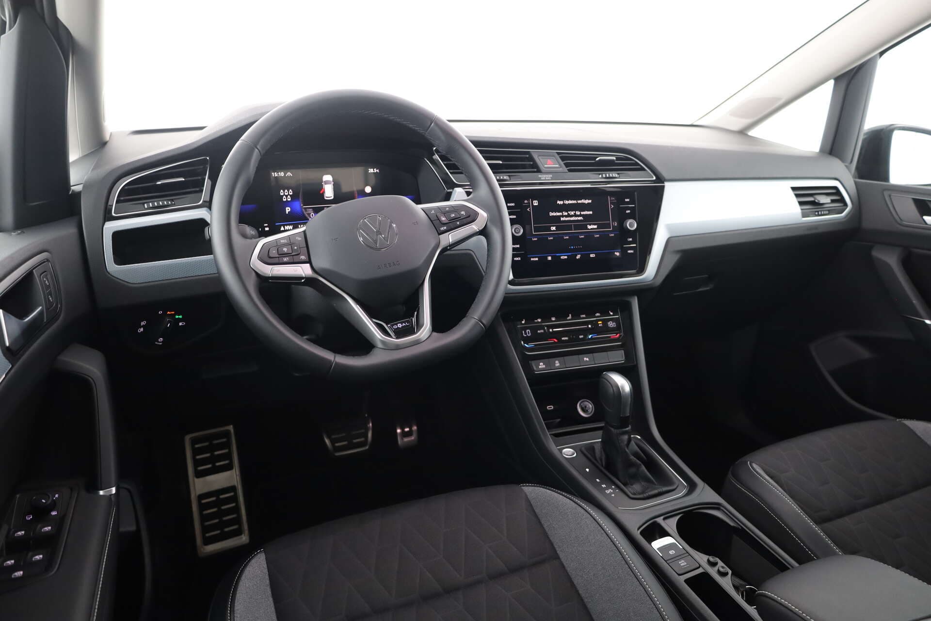 VOLKSWAGEN Touran, photo 8 sur 17