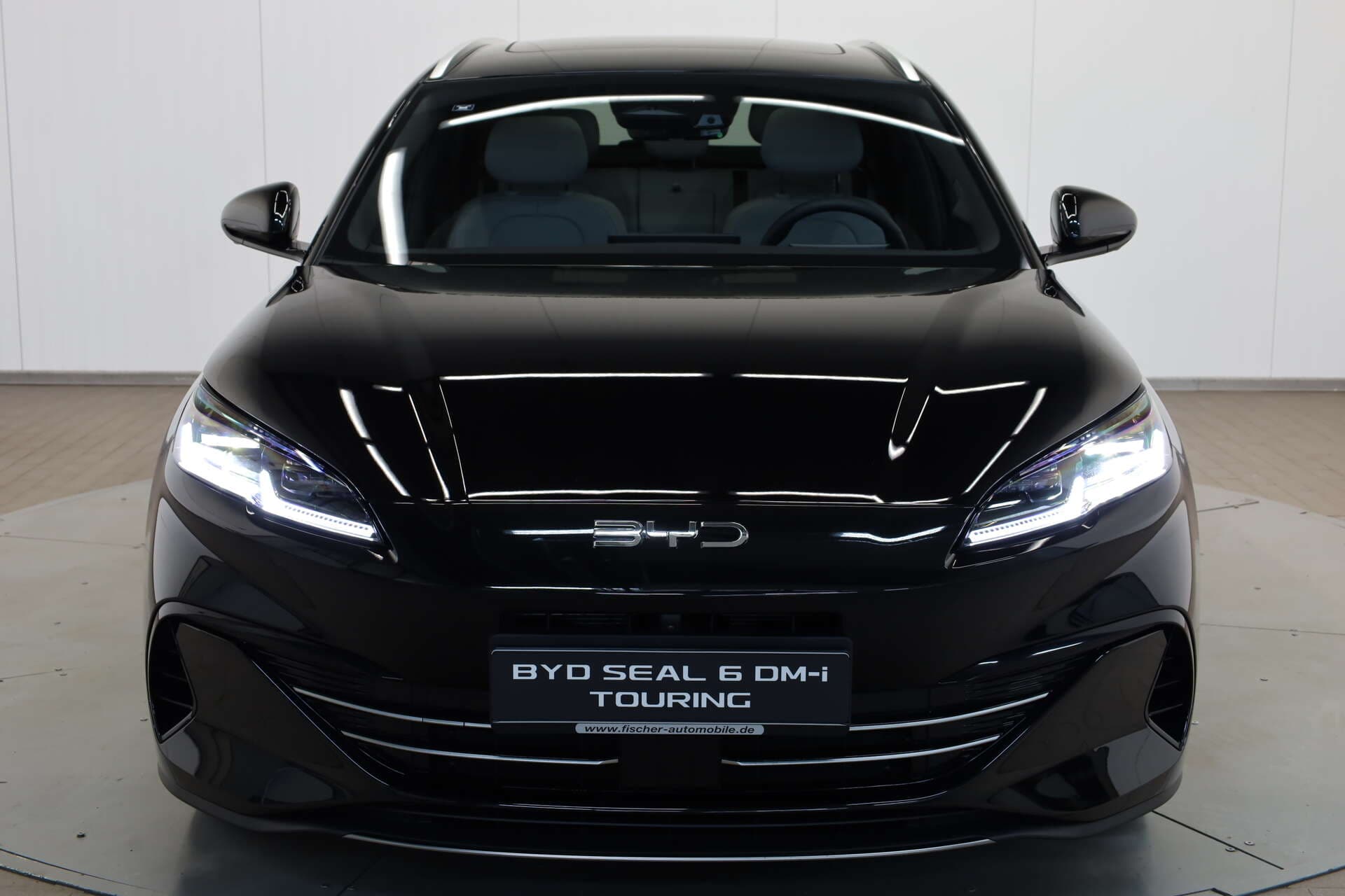 BYD SEAL 6 DM-i Touring, photo 2 sur 17