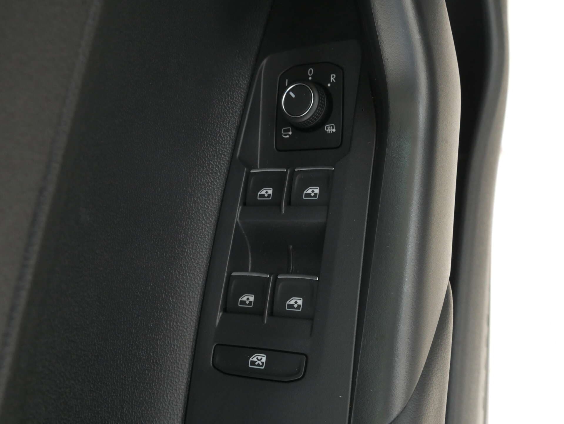 VOLKSWAGEN Polo, photo 15 sur 17