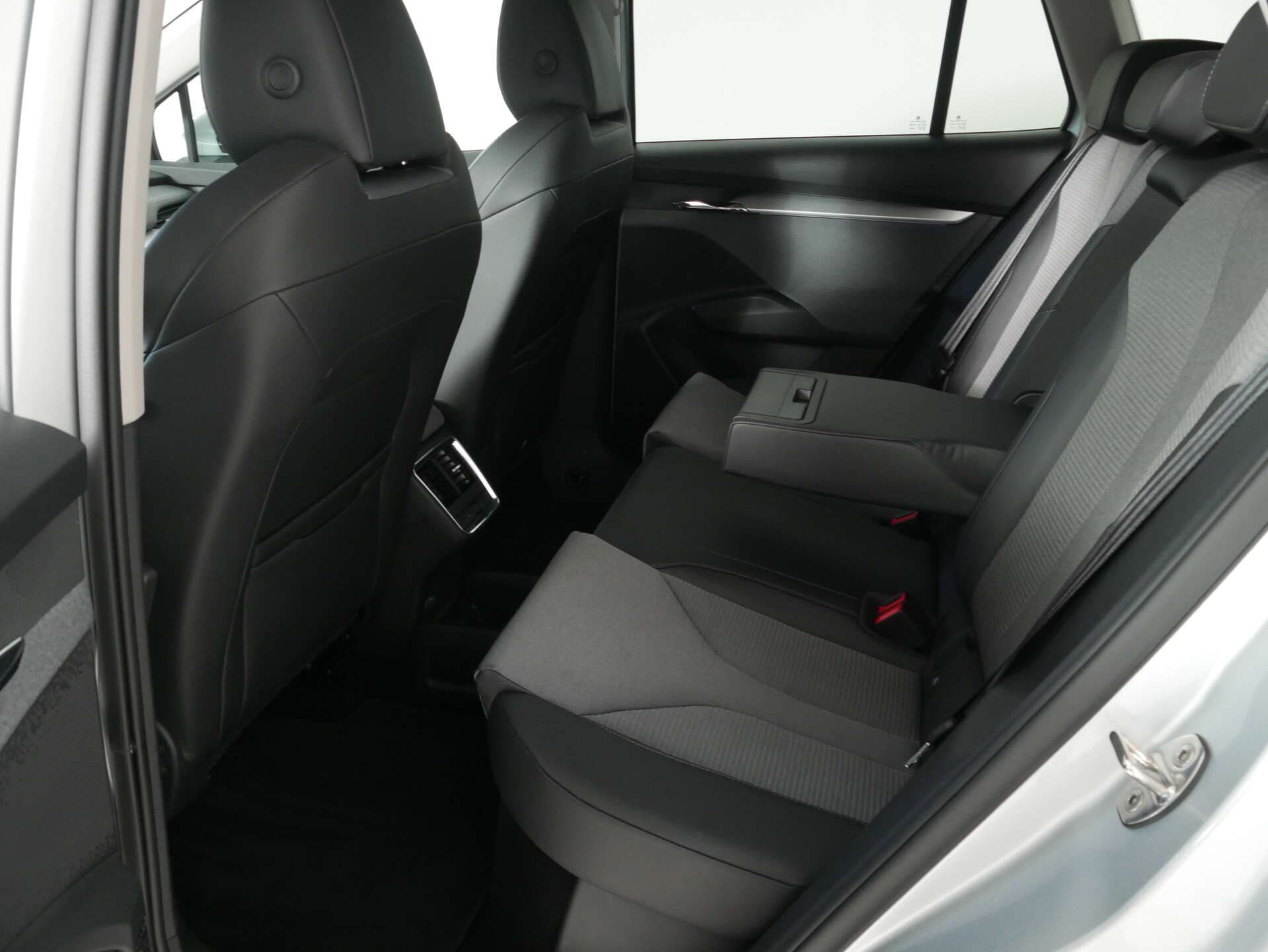 SKODA Enyaq, photo 11 sur 17