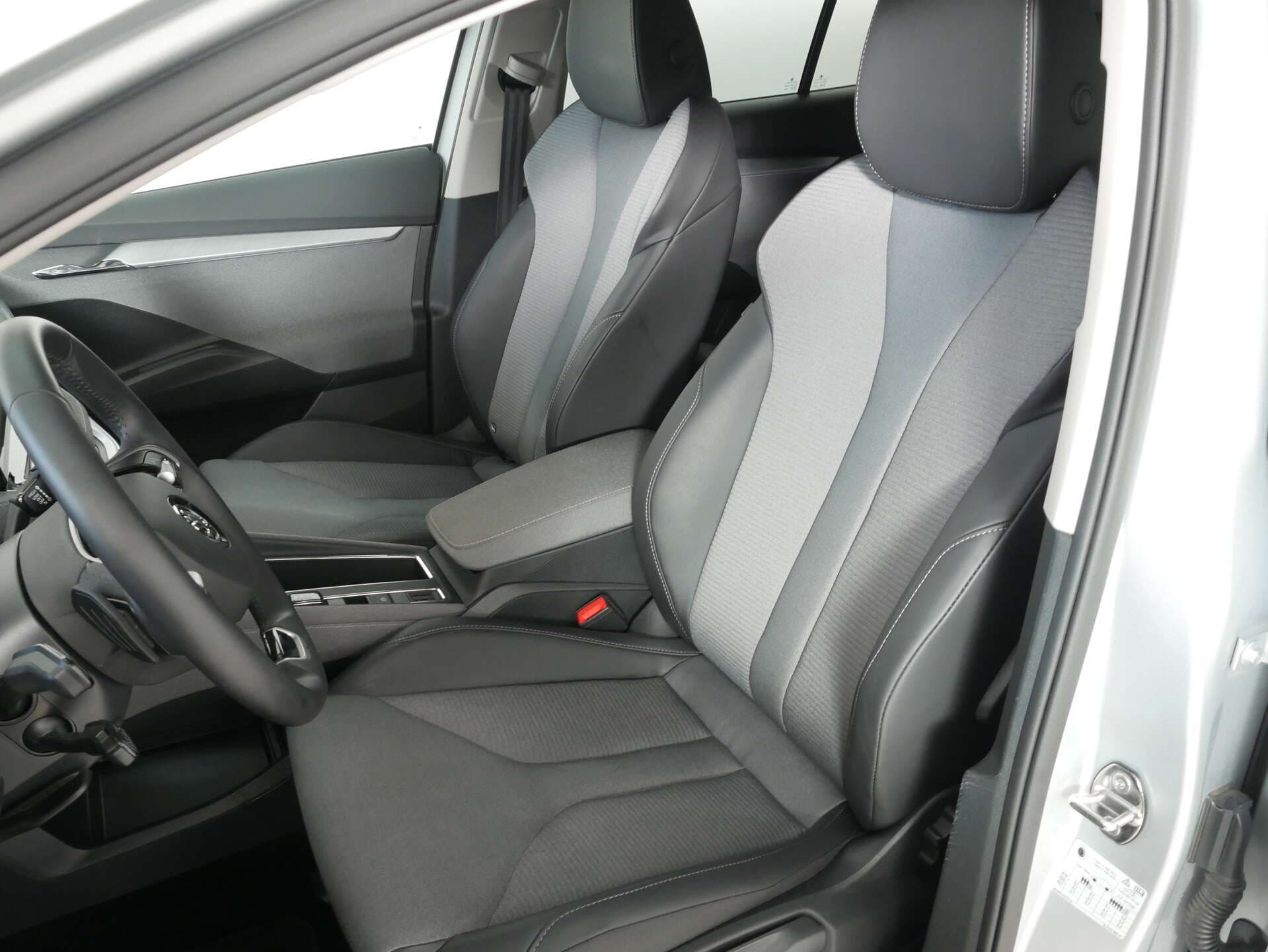 SKODA Enyaq, photo 13 sur 17