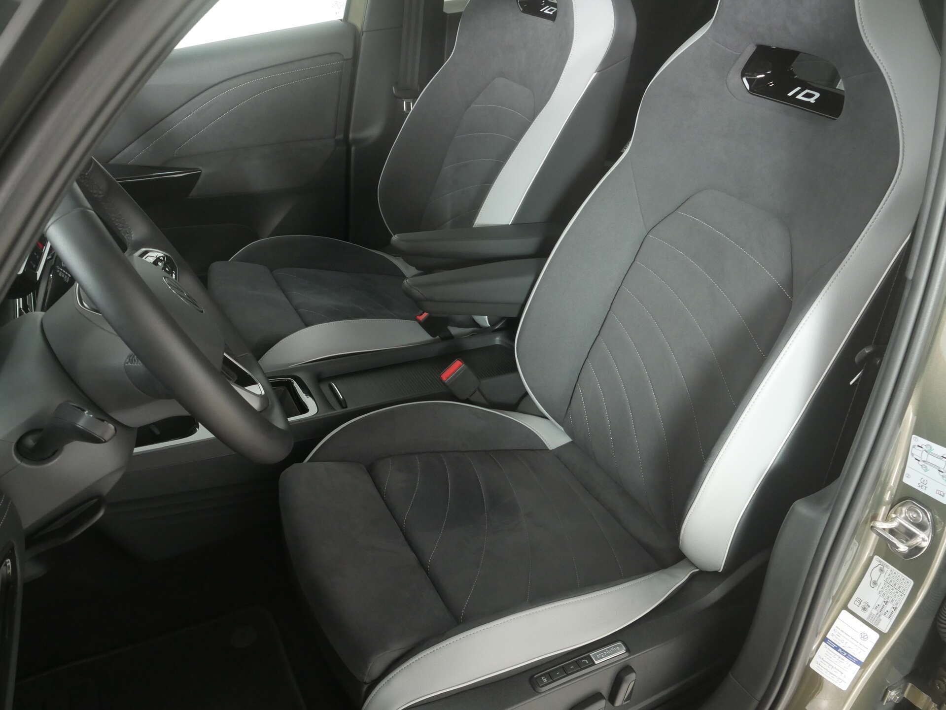 VOLKSWAGEN ID.3, photo 13 sur 17