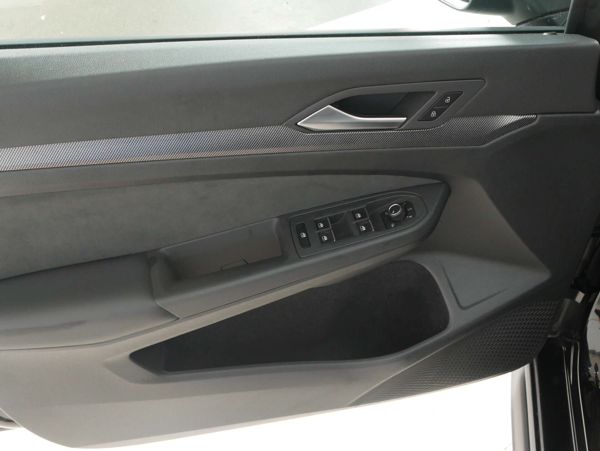 VOLKSWAGEN Golf, photo 14 sur 17