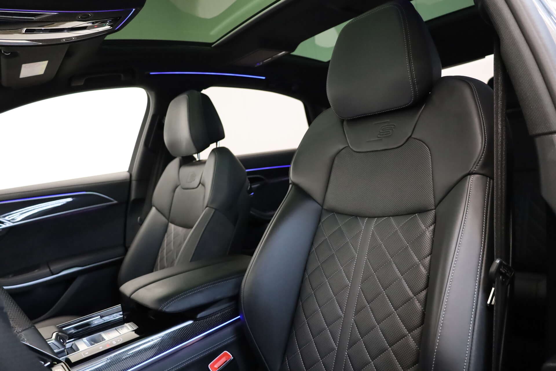 AUDI A8 L, photo 9 sur 17