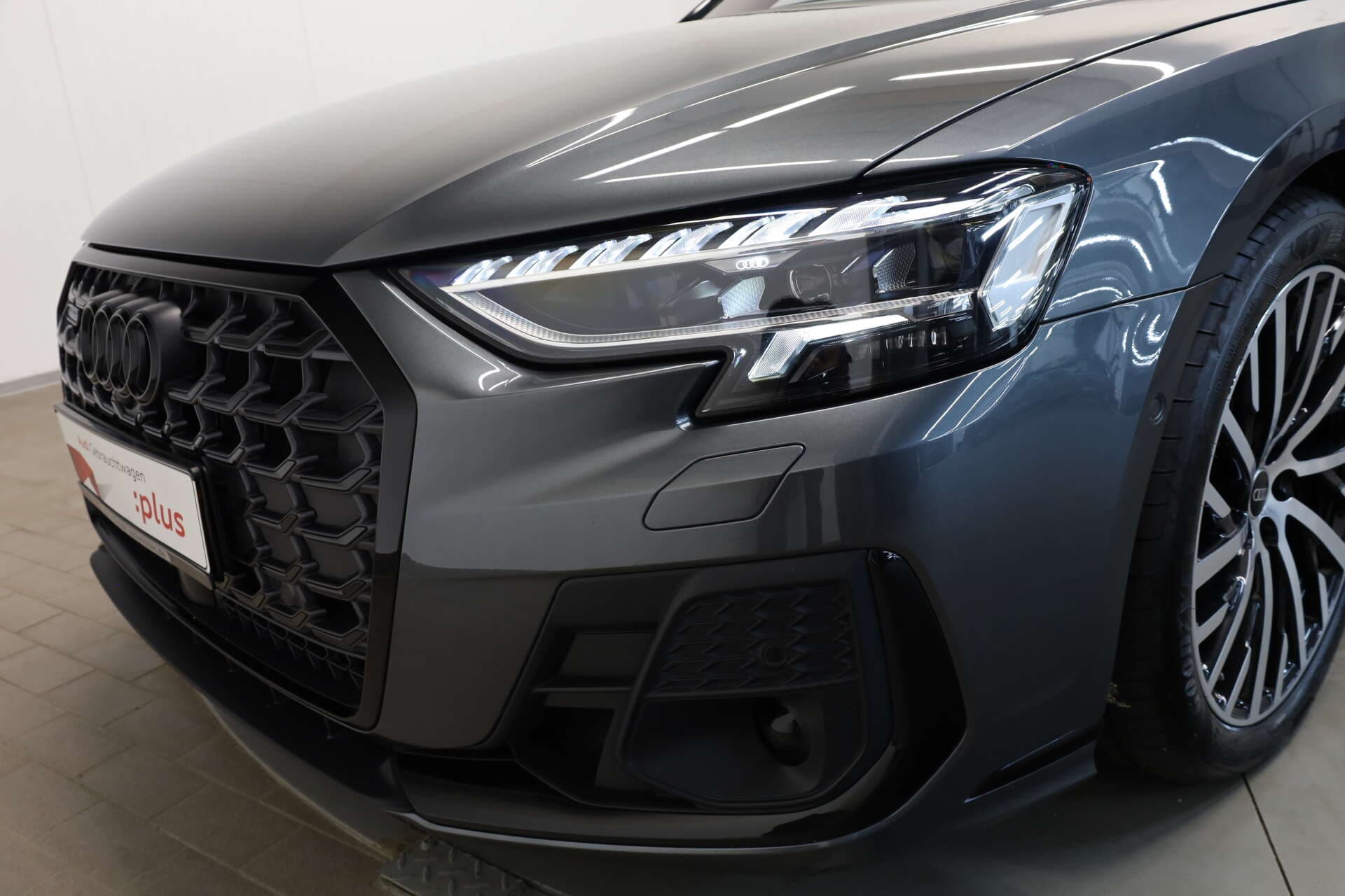 AUDI A8 L, photo 6 sur 17