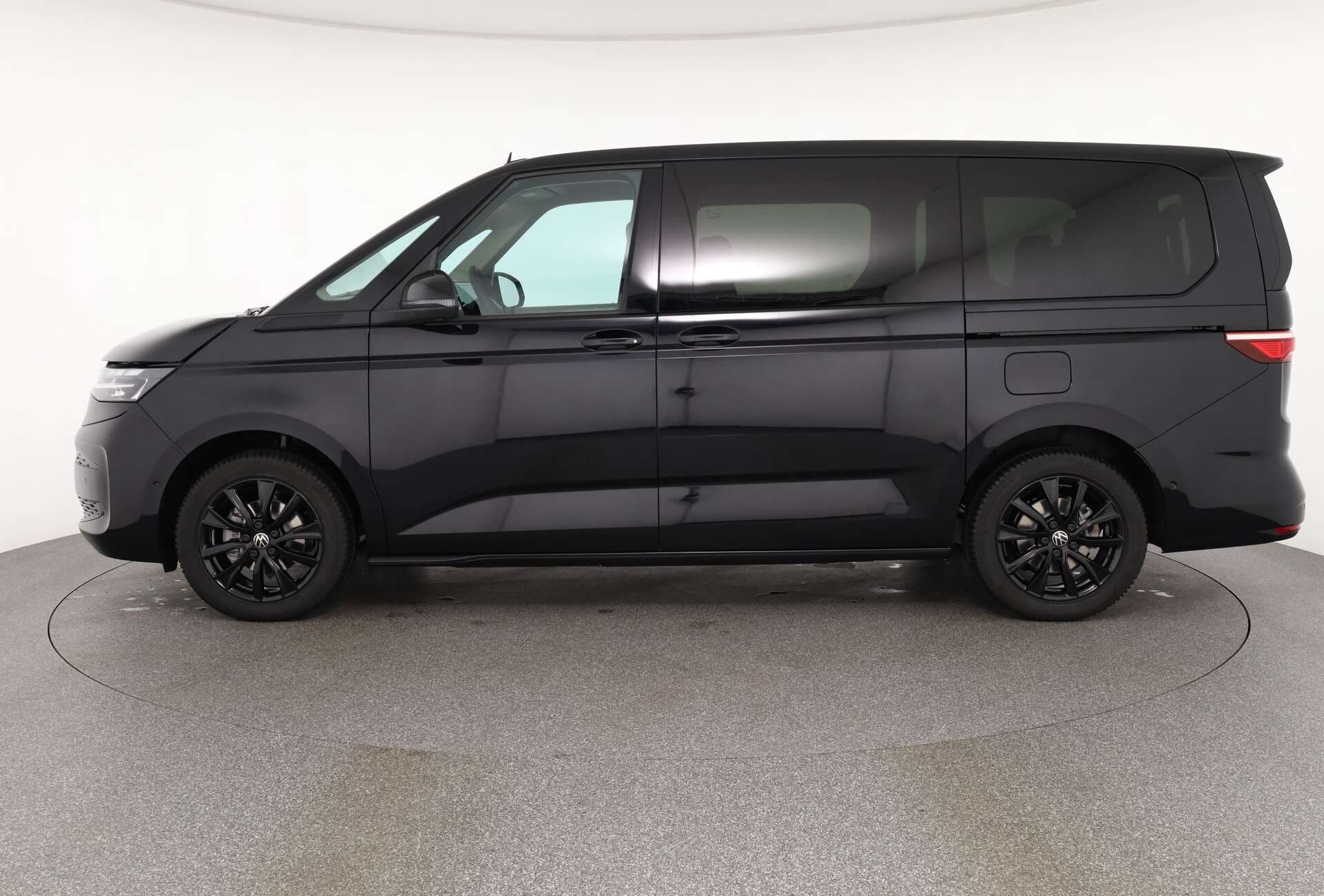 VOLKSWAGEN NUTZFAHRZEUGE T7 Multivan LÜ, photo 4 sur 17
