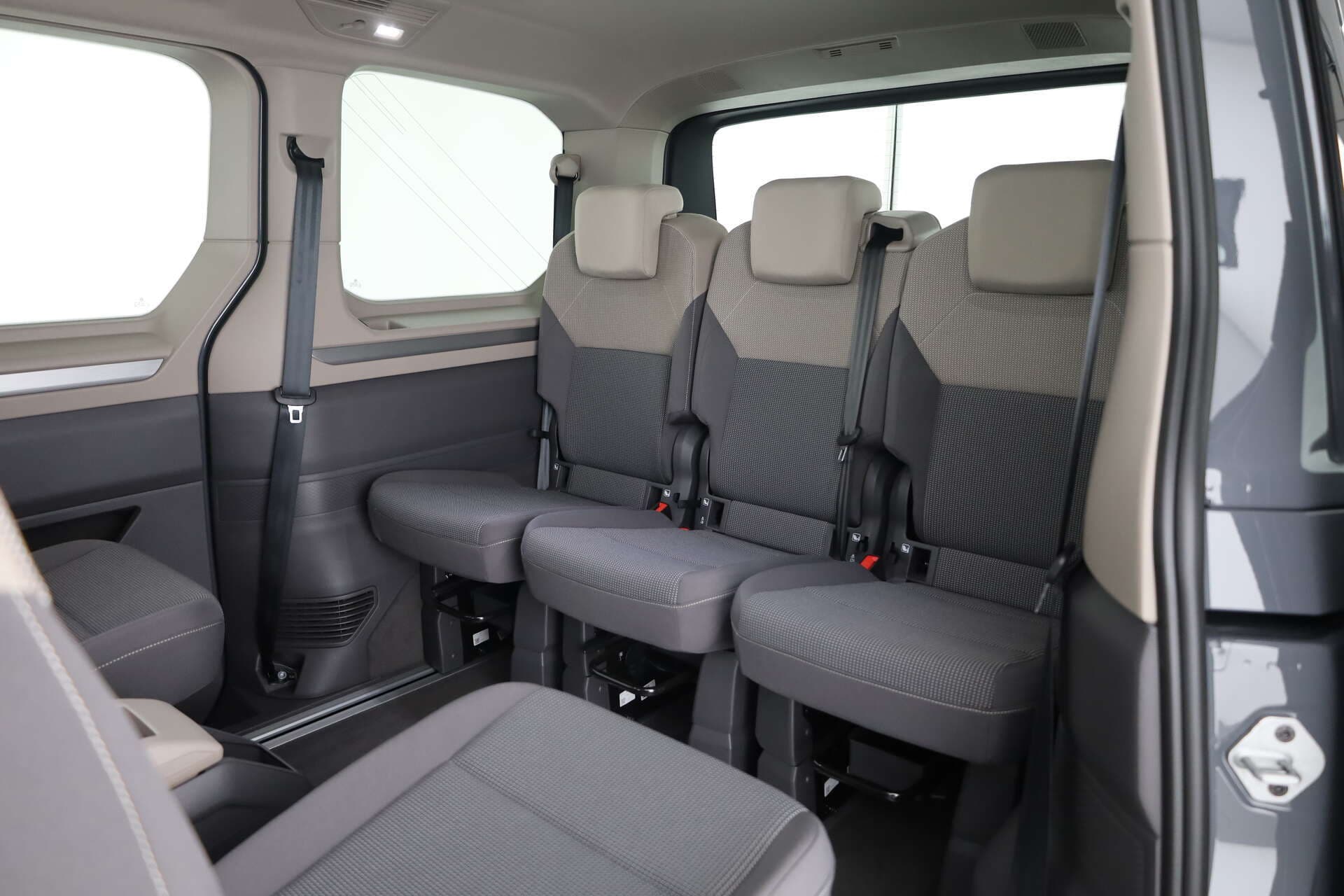 VOLKSWAGEN NUTZFAHRZEUGE T7 Multivan KÜ, photo 9 sur 17