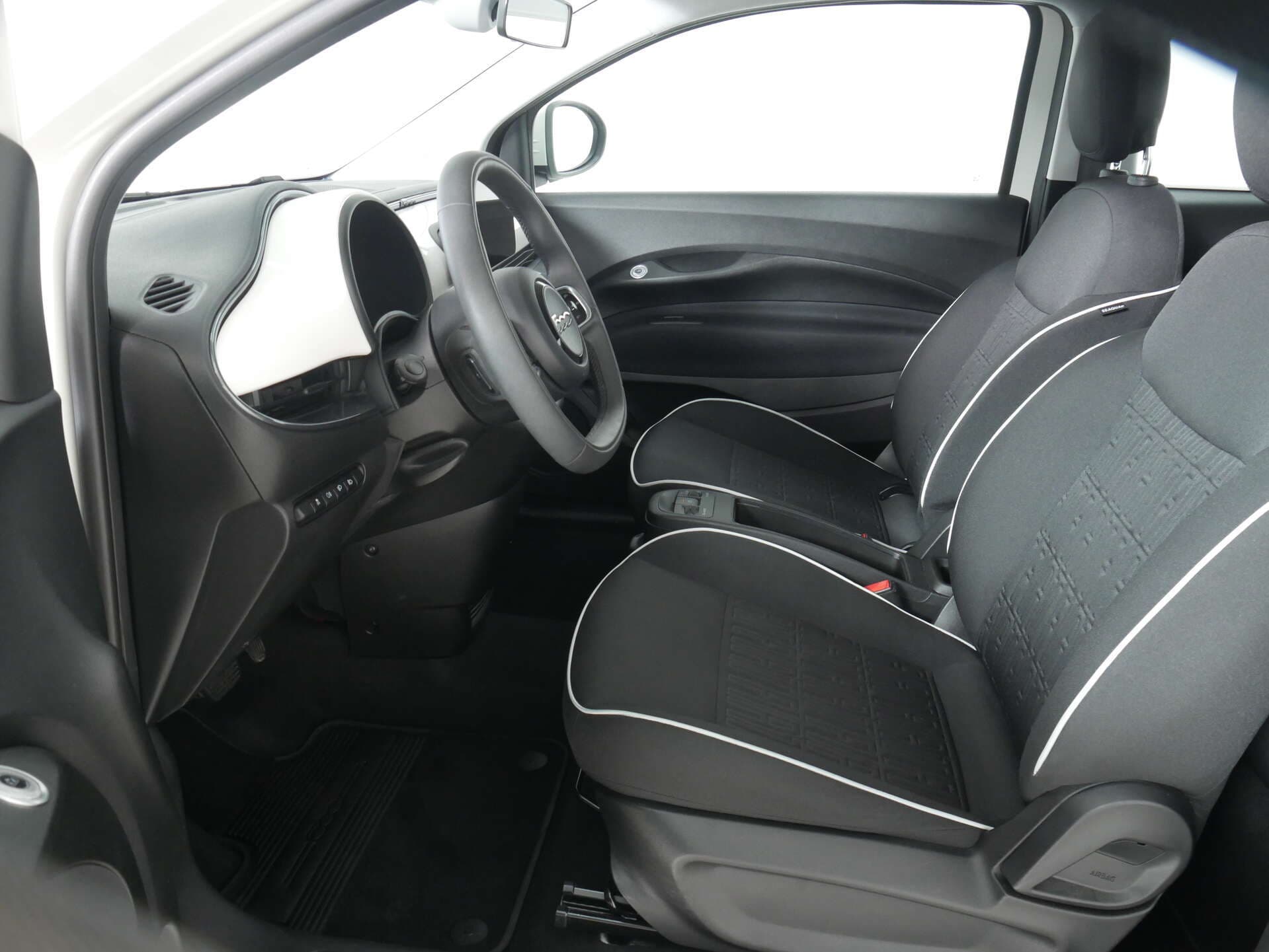 FIAT 500e, photo 9 sur 17