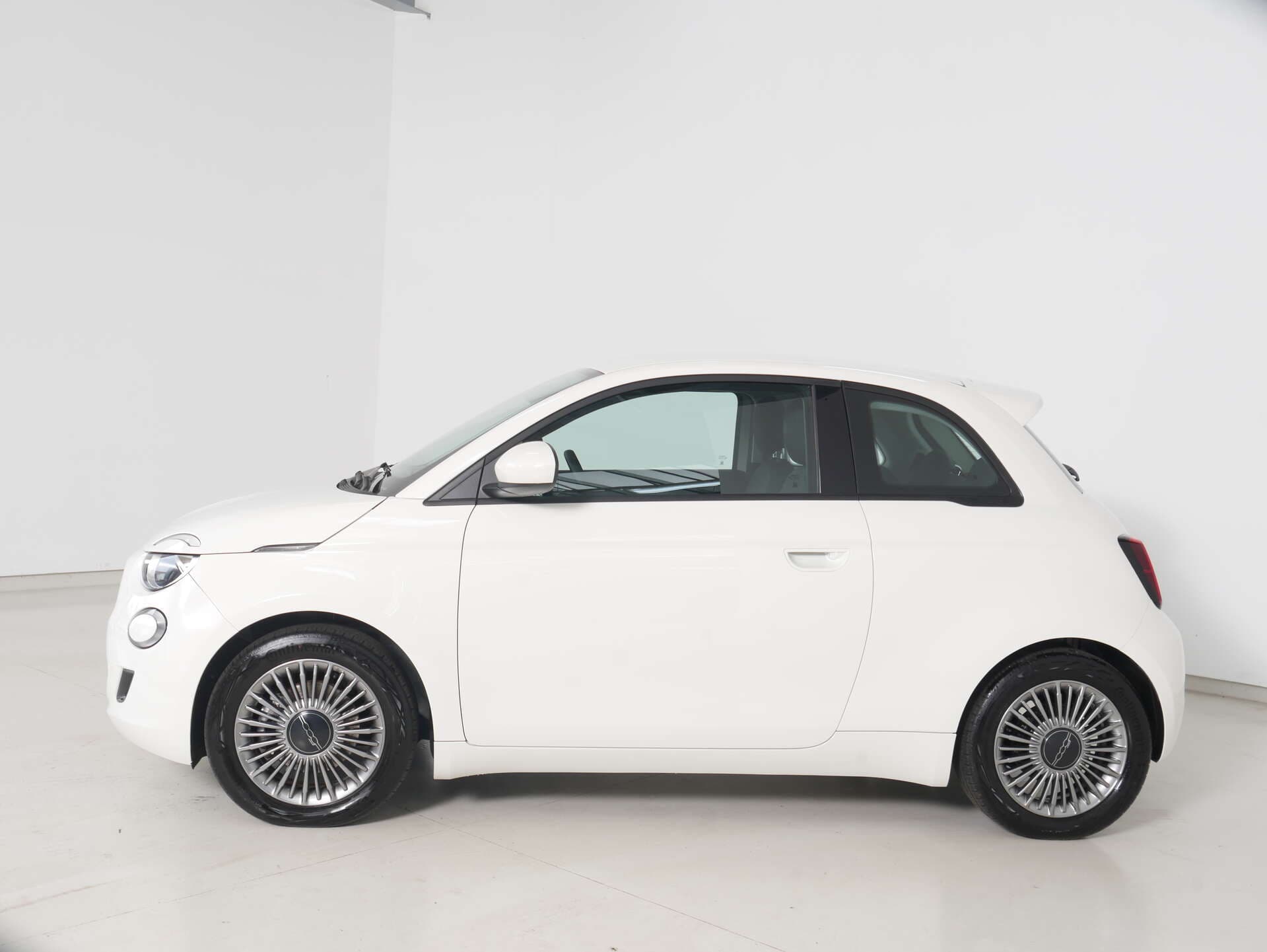FIAT 500e, photo 3 sur 17