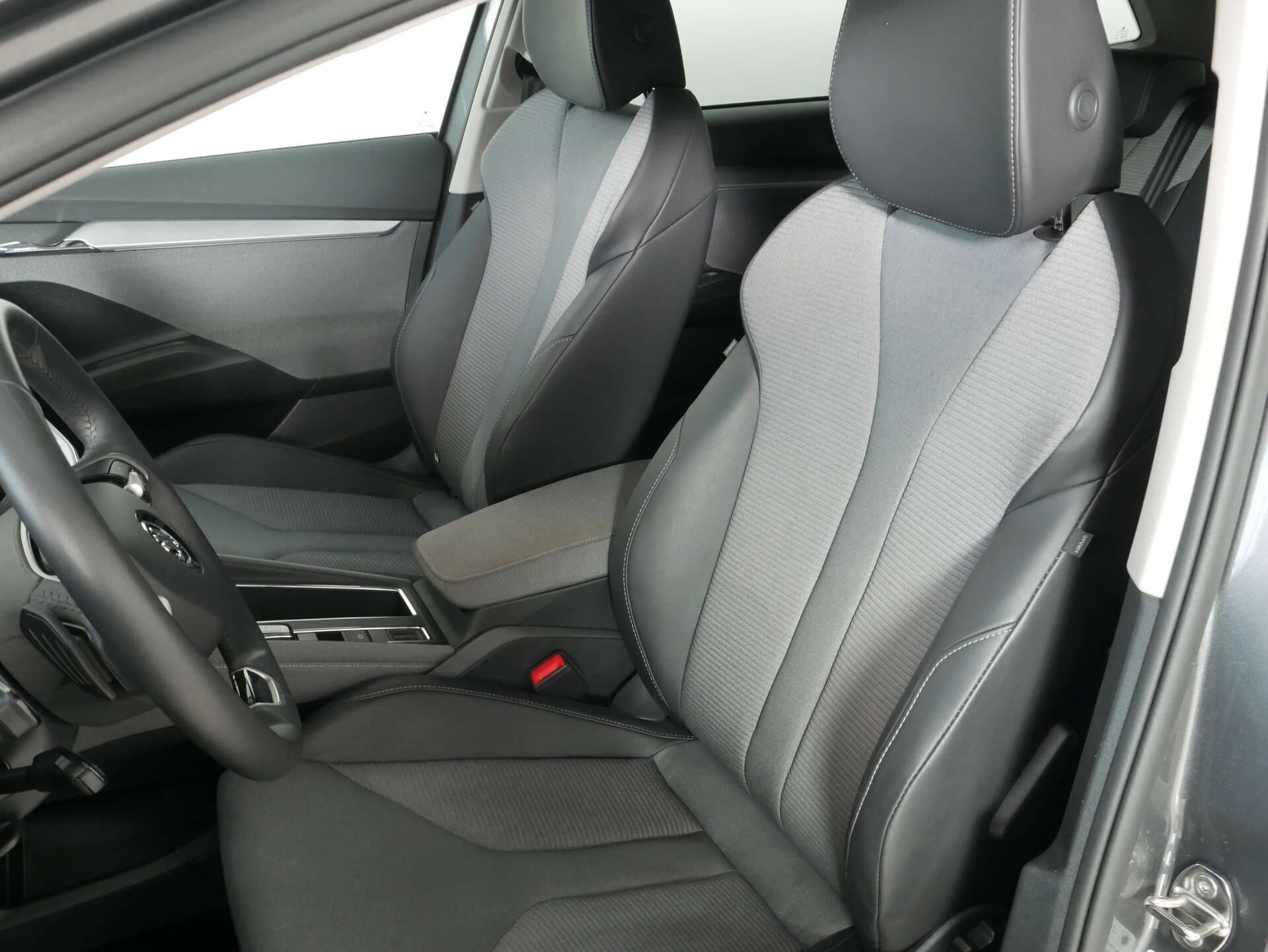 SKODA Enyaq, photo 13 sur 17