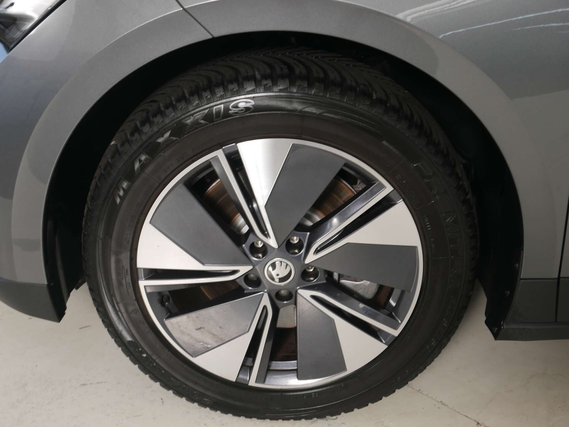 SKODA Enyaq, photo 3 sur 17