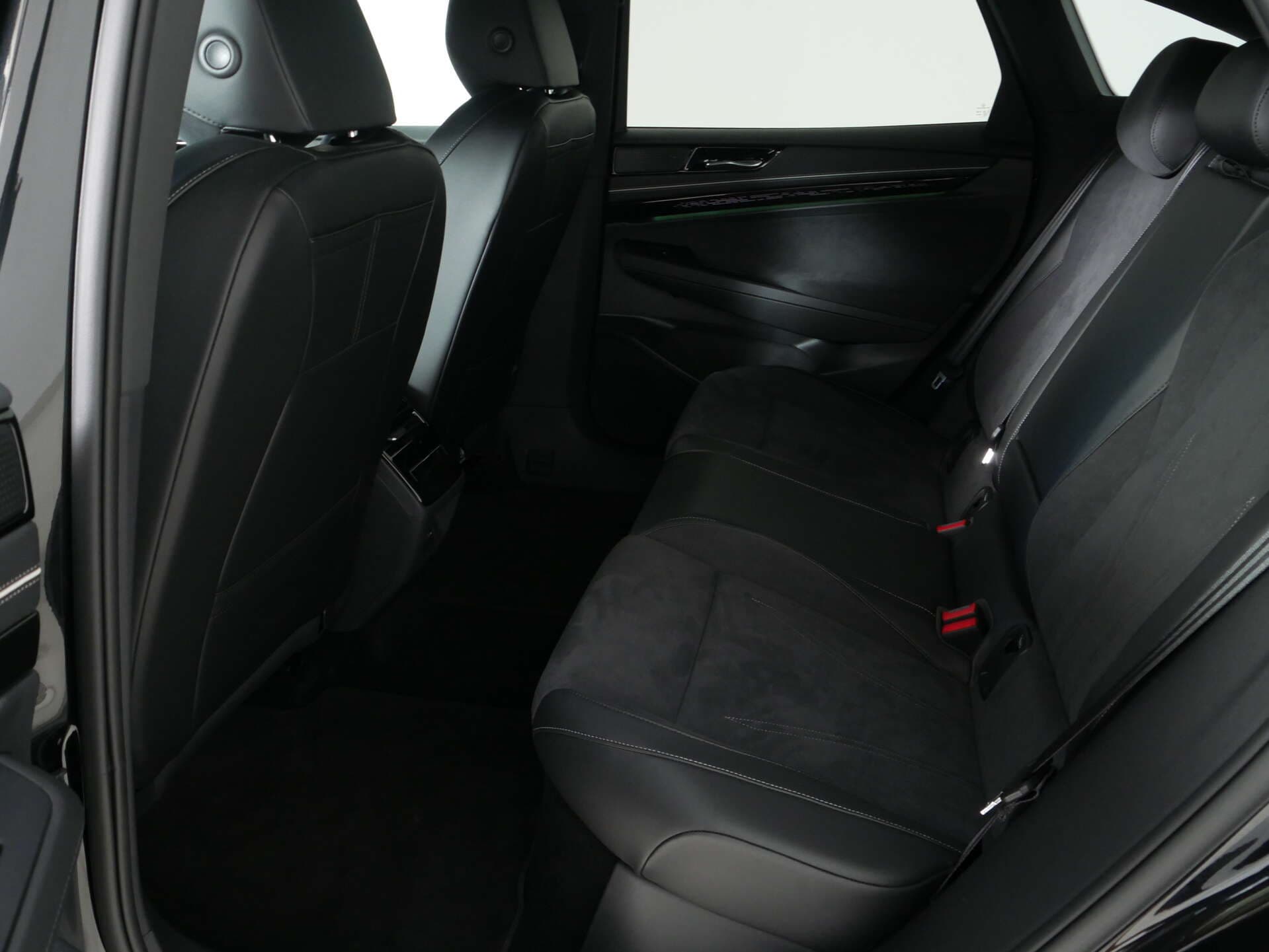VOLKSWAGEN ID.7, photo 14 sur 17