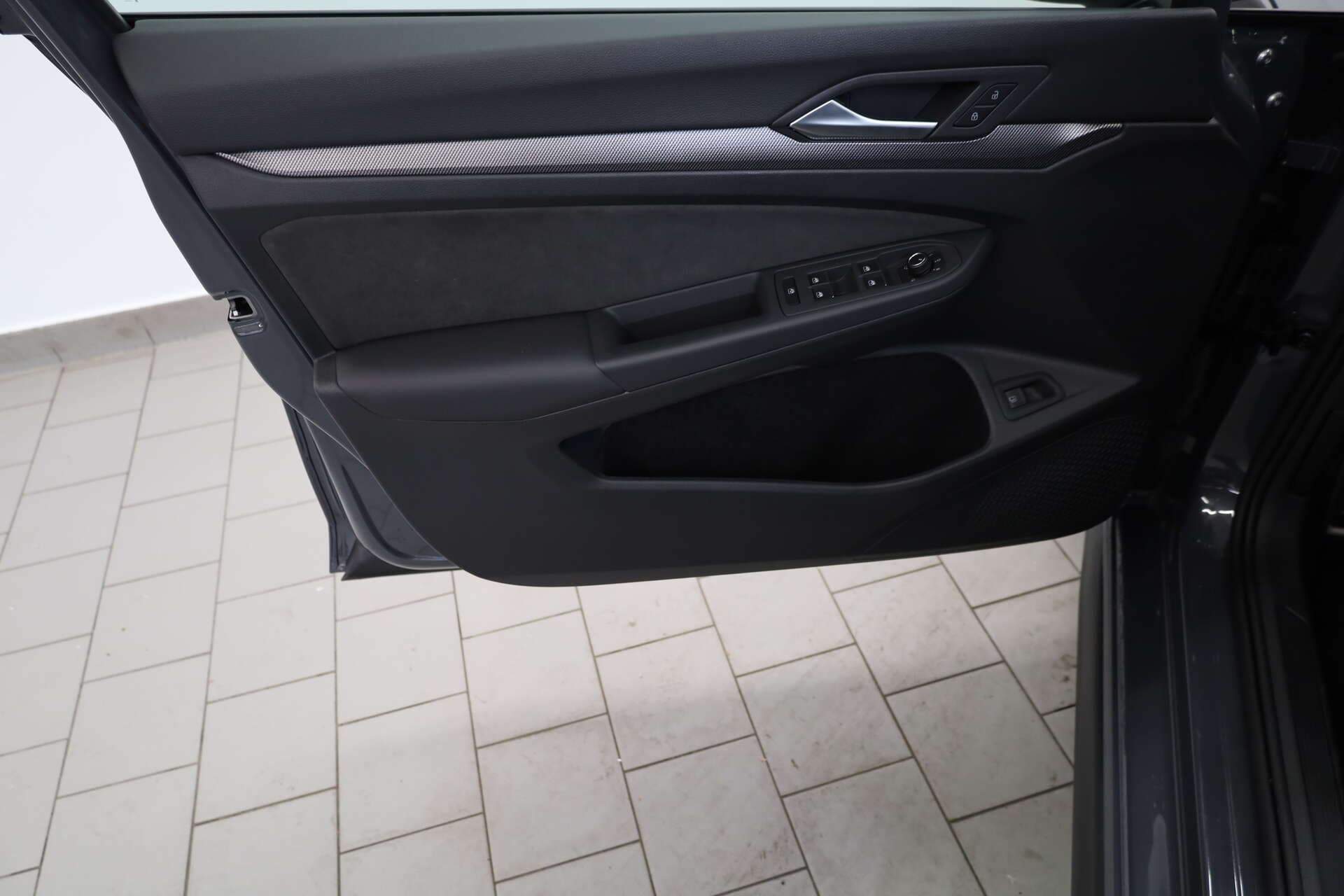 VOLKSWAGEN Golf, photo 15 sur 17